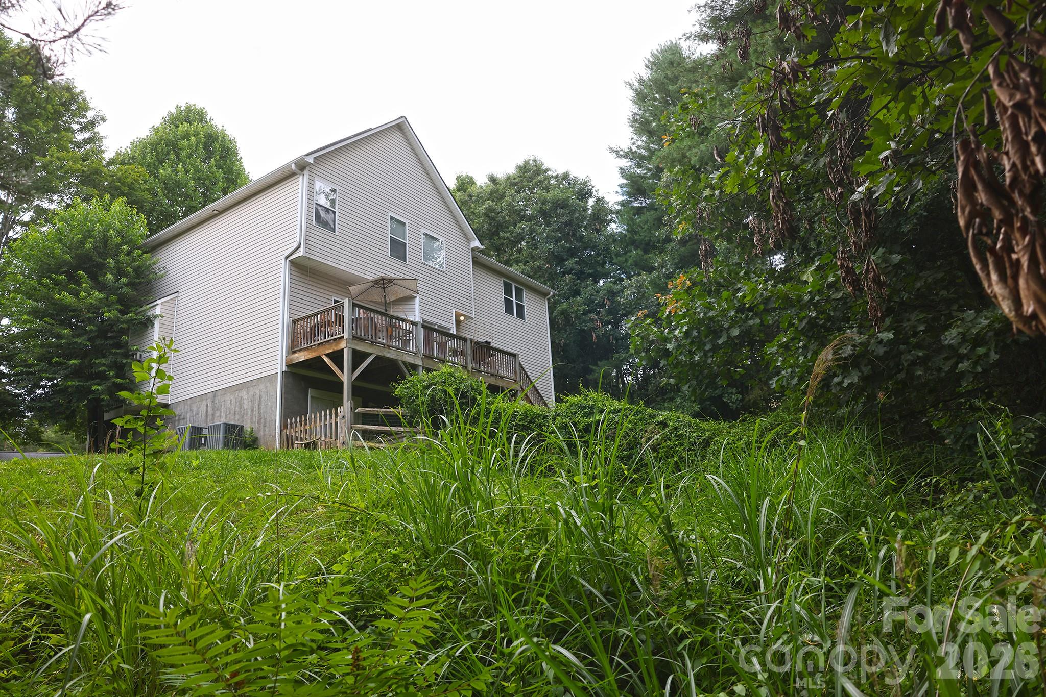 30 Double Brook Drive Property Photo 12