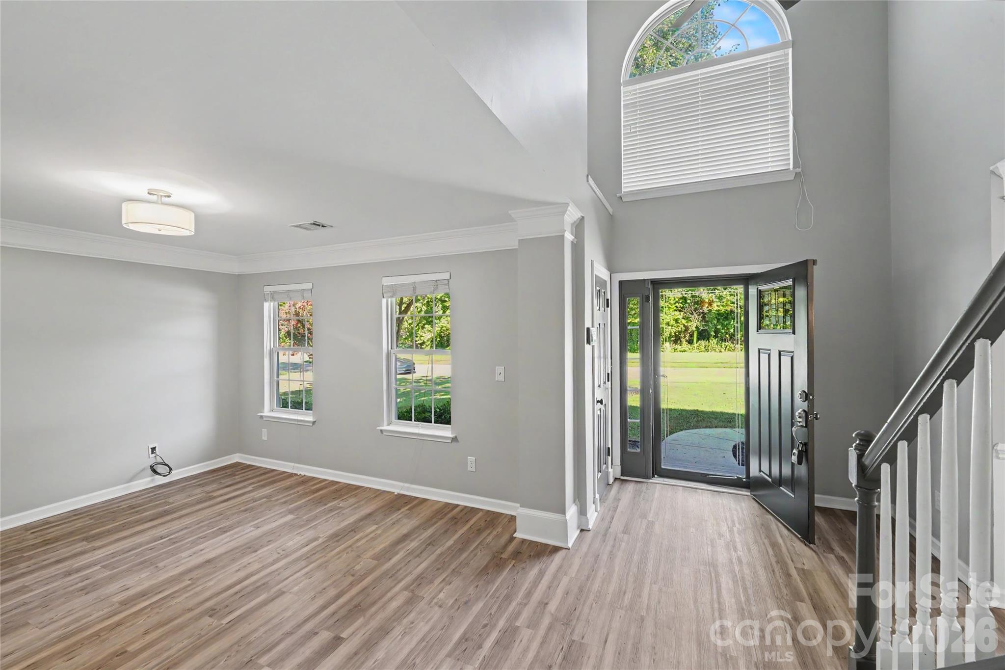 108 Madelia Place Property Photo 8
