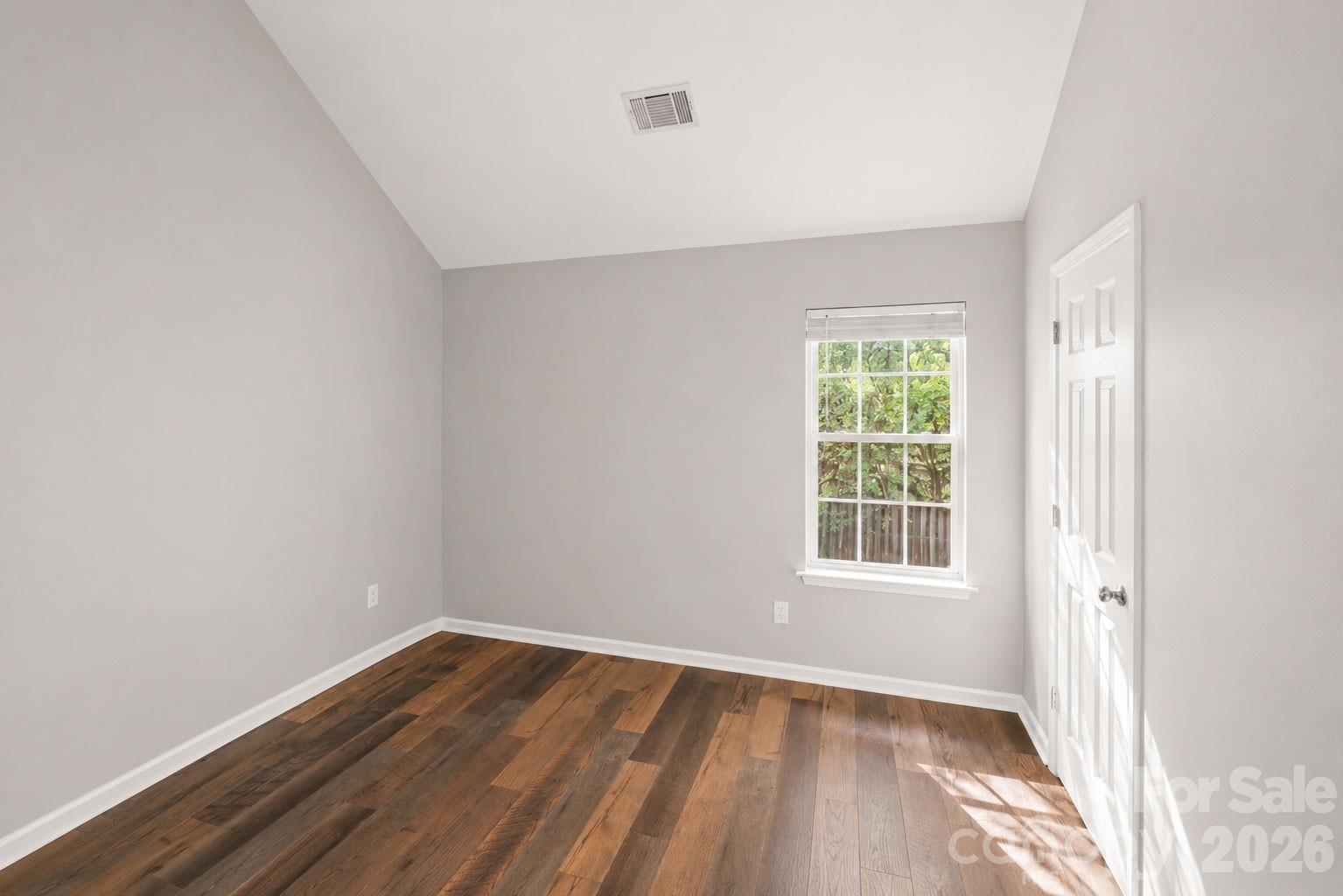 108 Madelia Place Property Photo 29