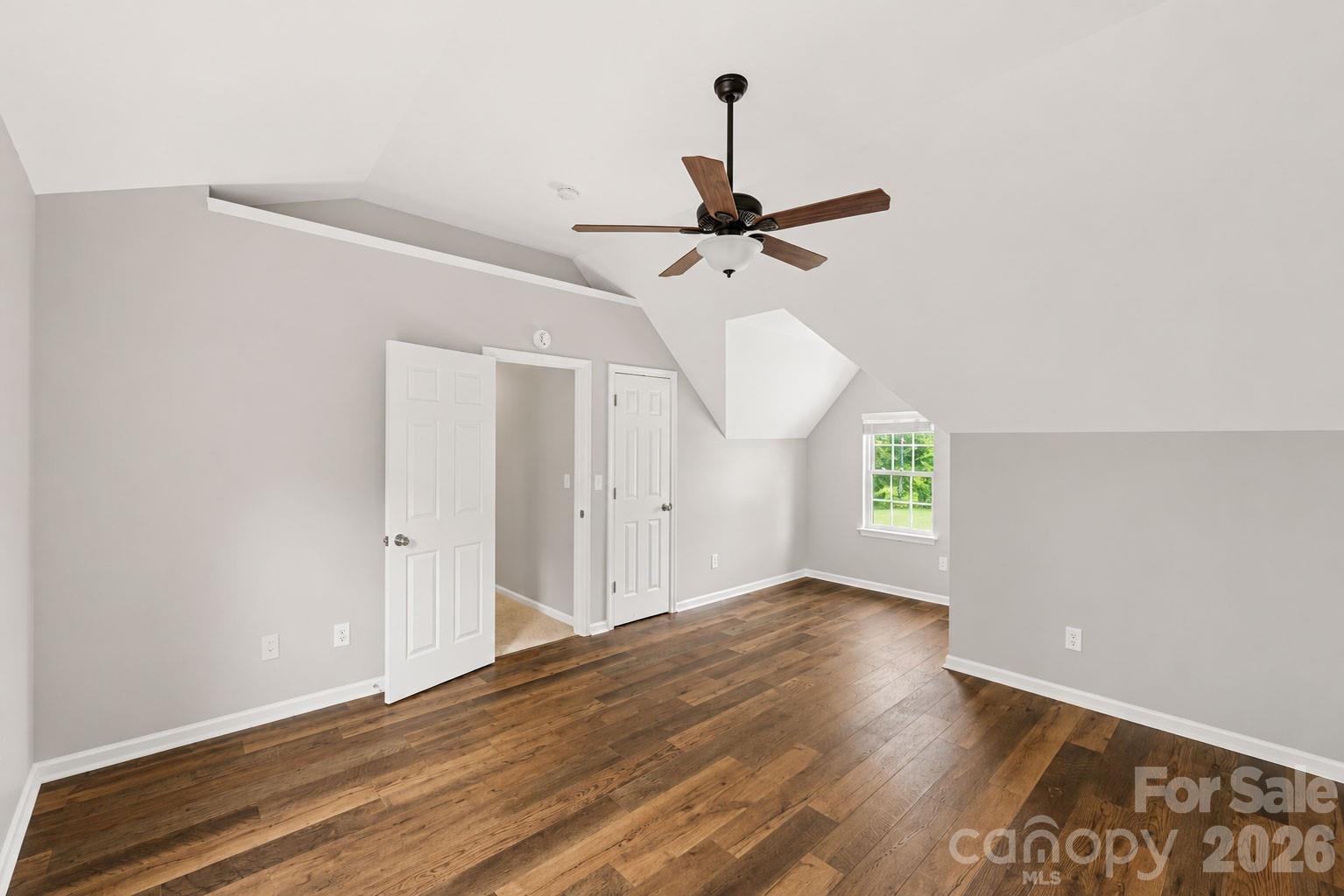 108 Madelia Place Property Photo 31