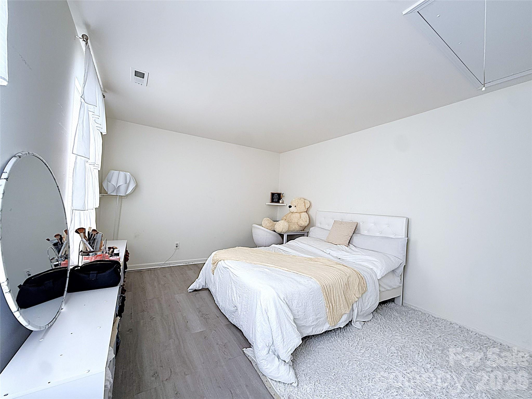 8703 Earthenware Drive Property Photo 17