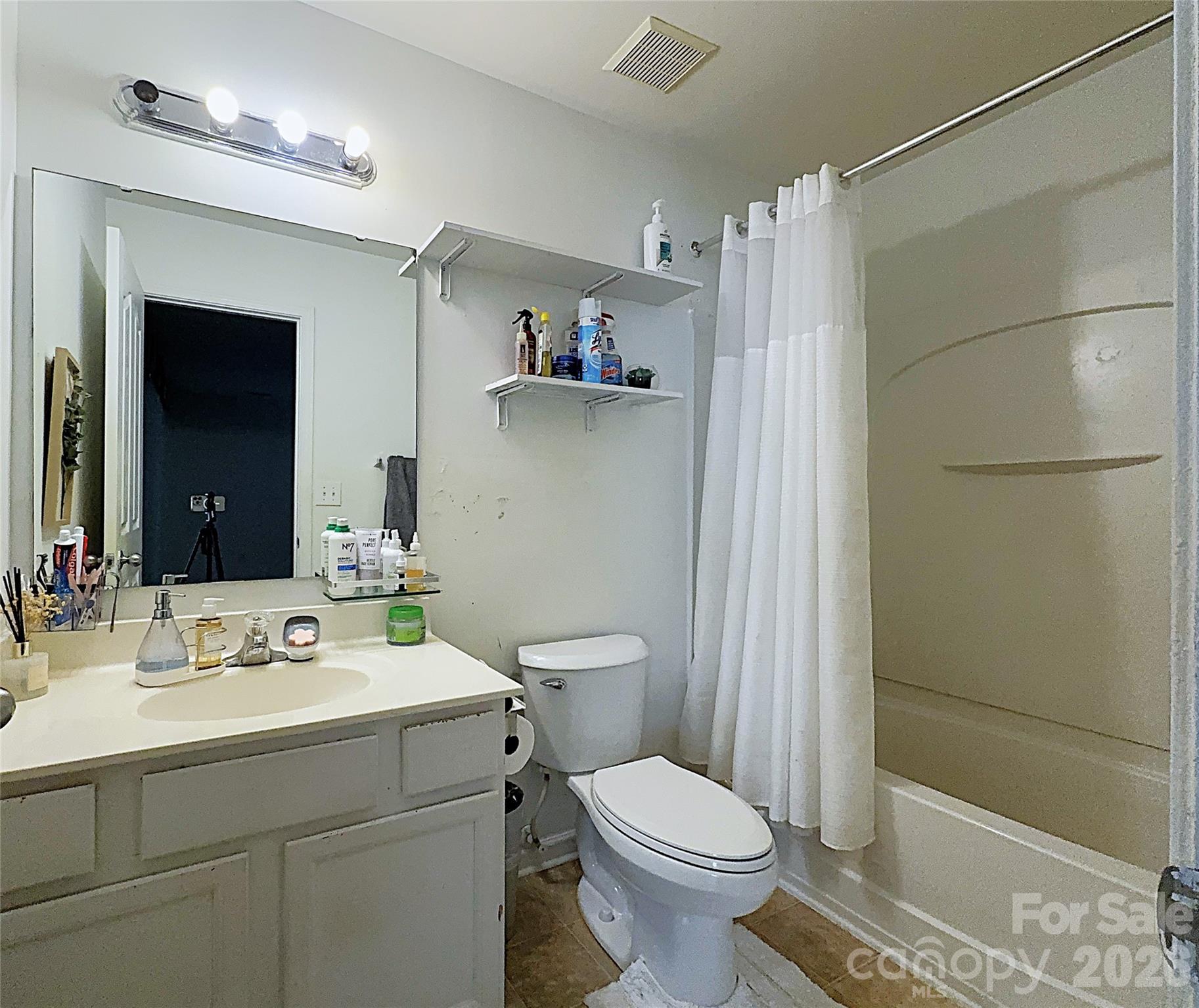 8703 Earthenware Drive Property Photo 19