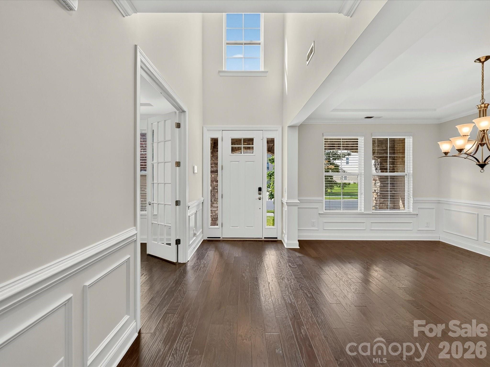317 Somerled Way Property Photo 5