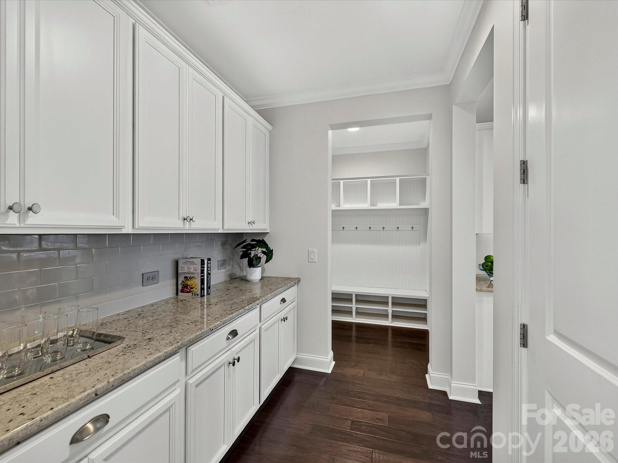 317 Somerled Way Property Photo 10