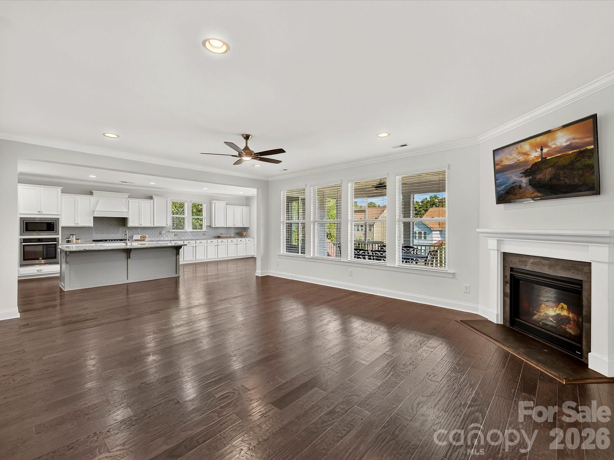 317 Somerled Way Property Photo 16