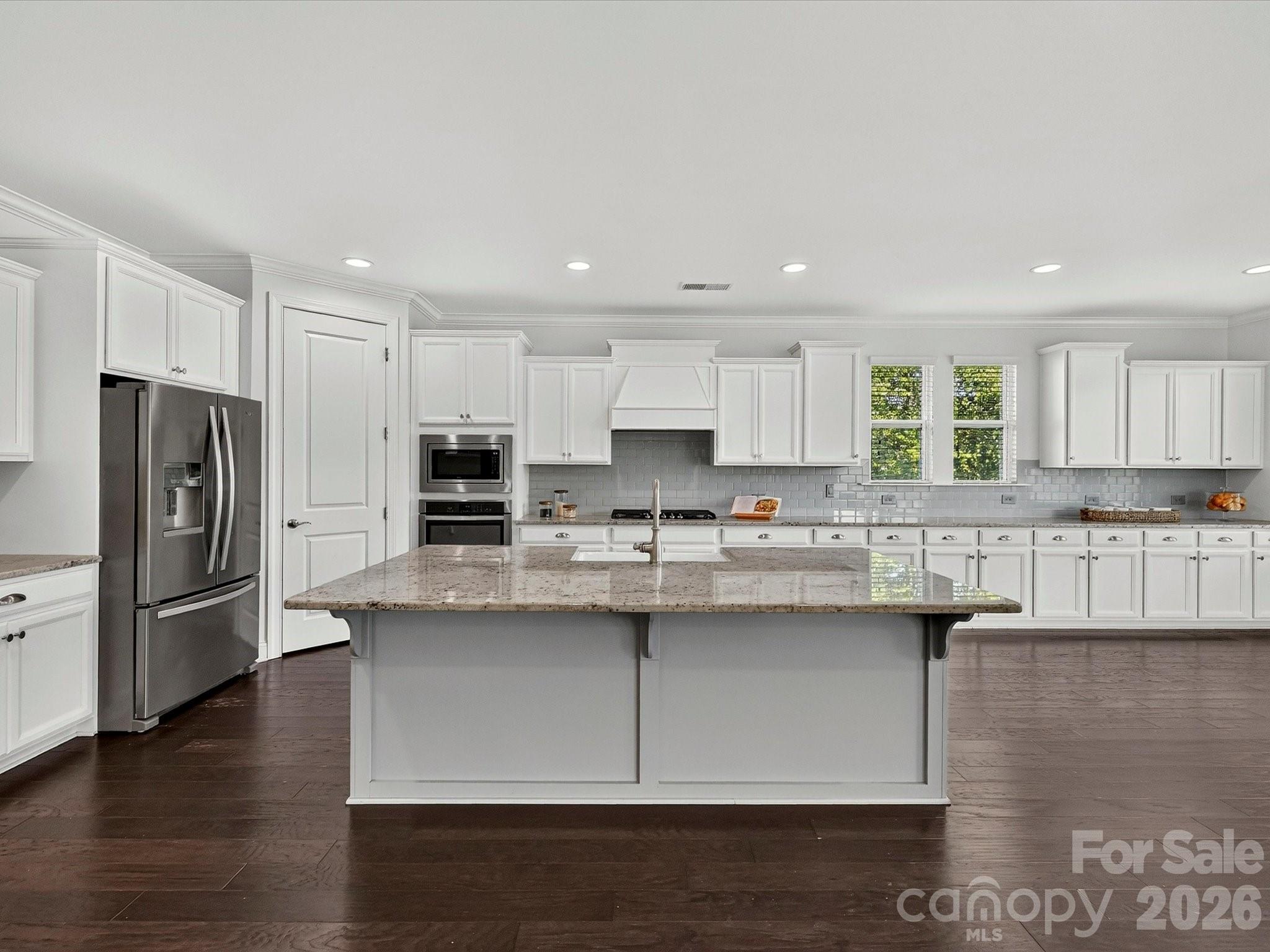 317 Somerled Way Property Photo 18