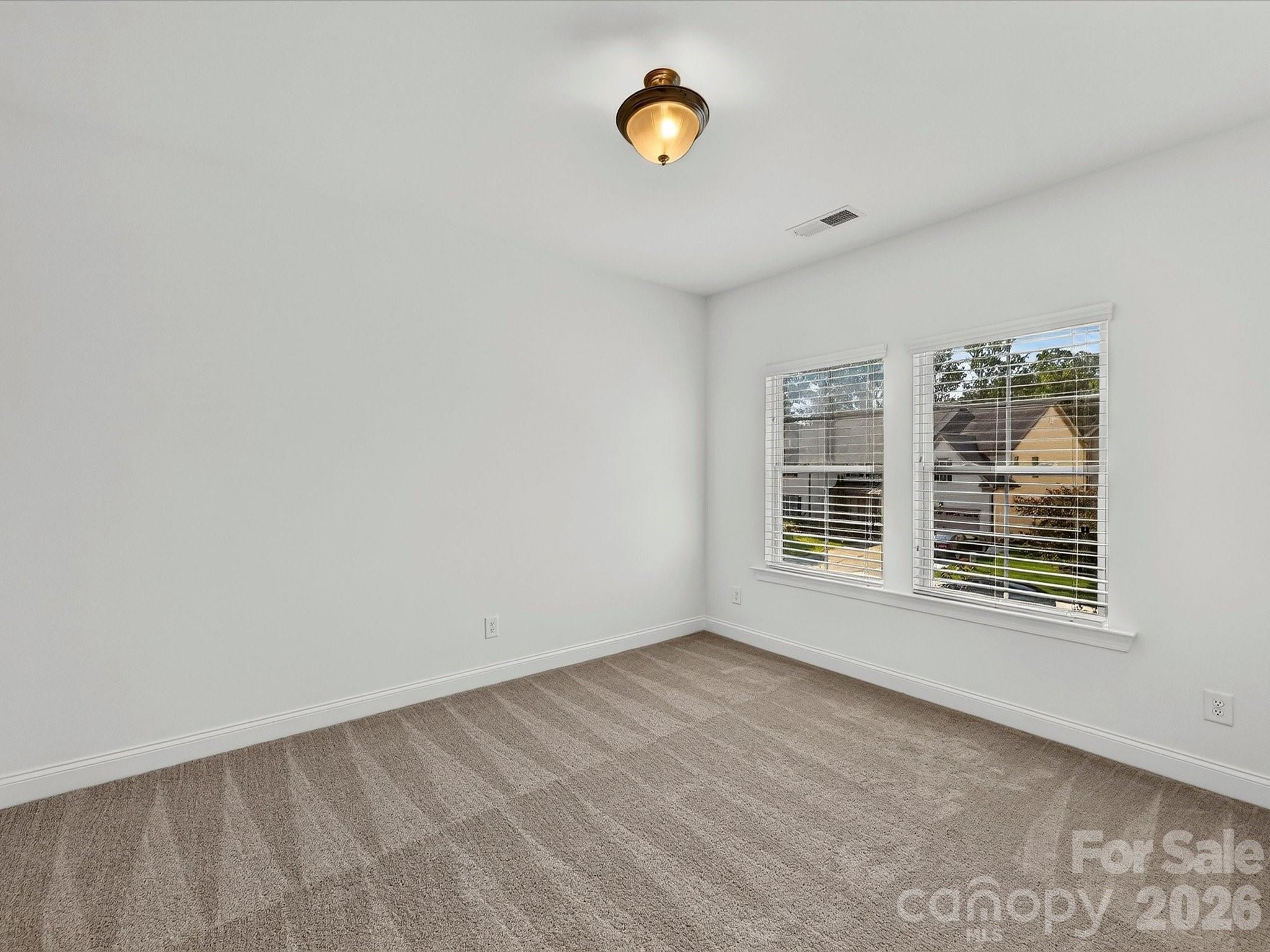 317 Somerled Way Property Photo 34