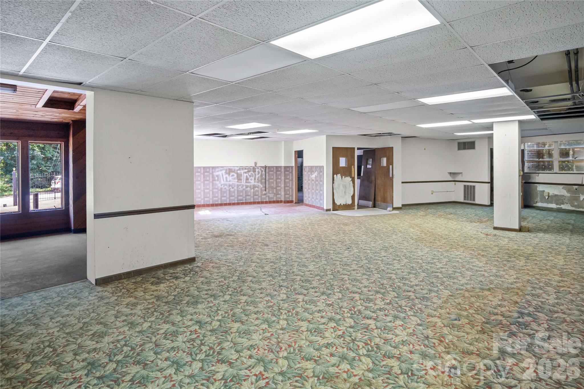 330 Carolina Drive Property Photo 35