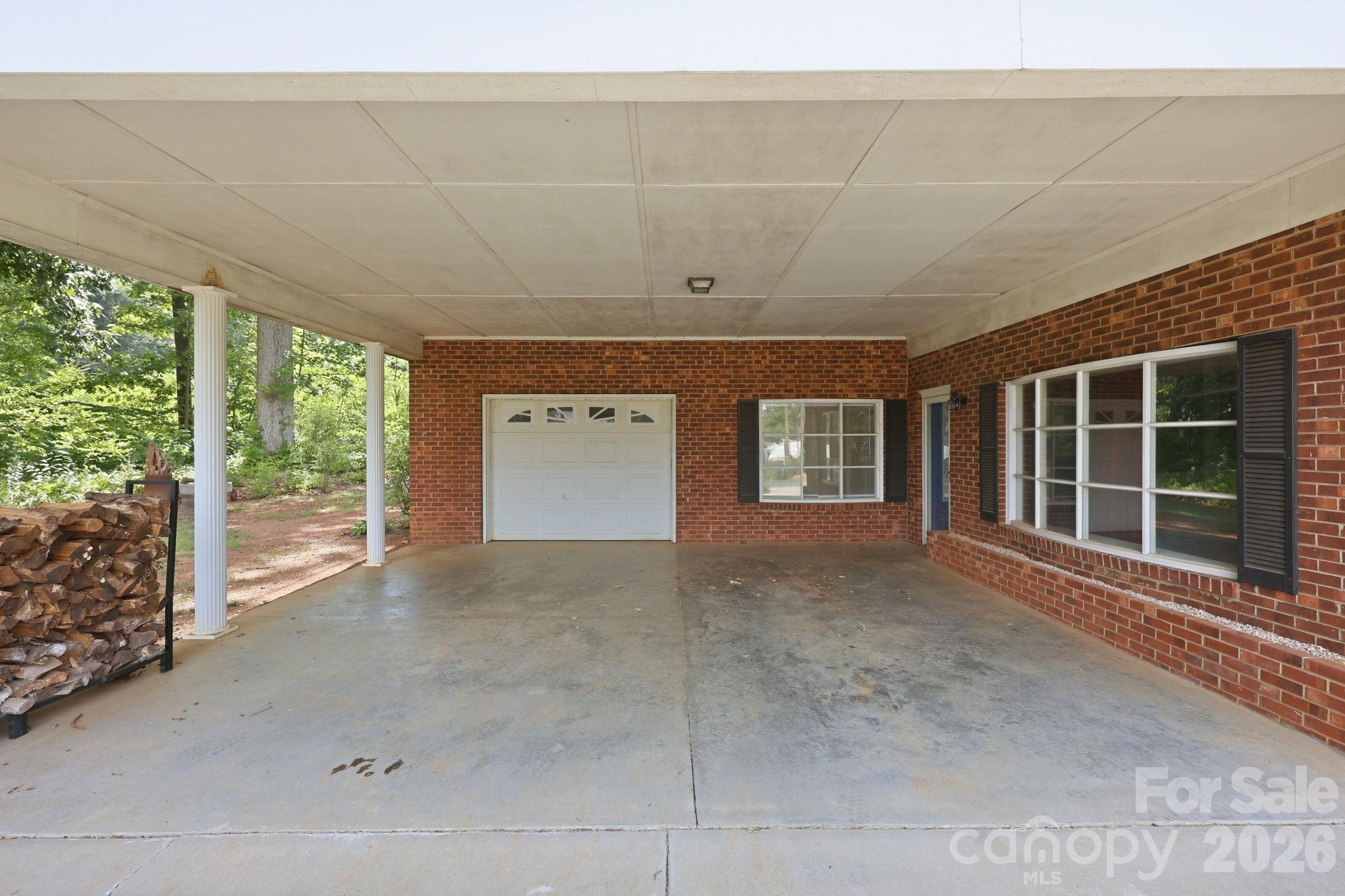 355 Swink Avenue Property Photo 18