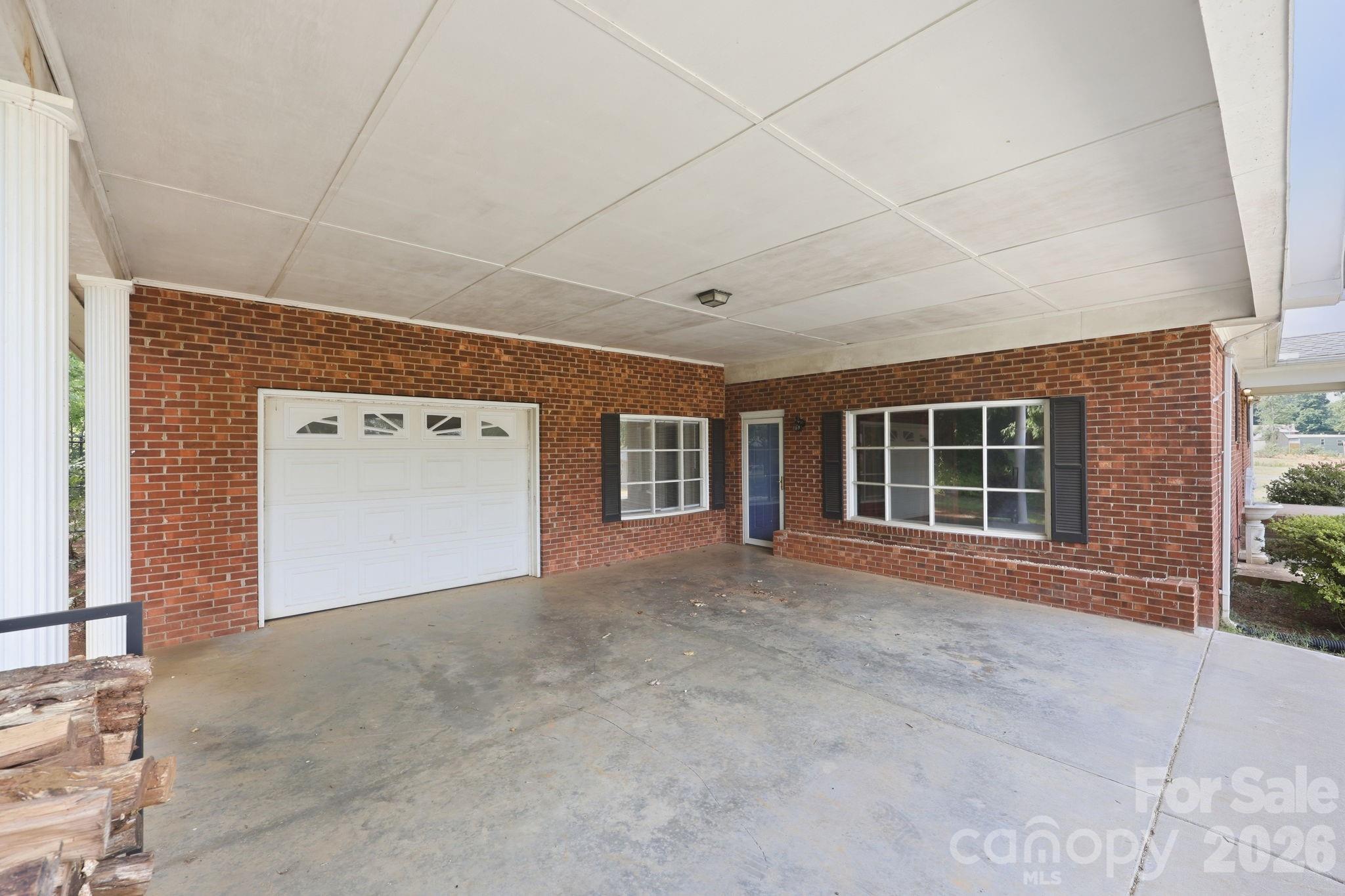 355 Swink Avenue Property Photo 19