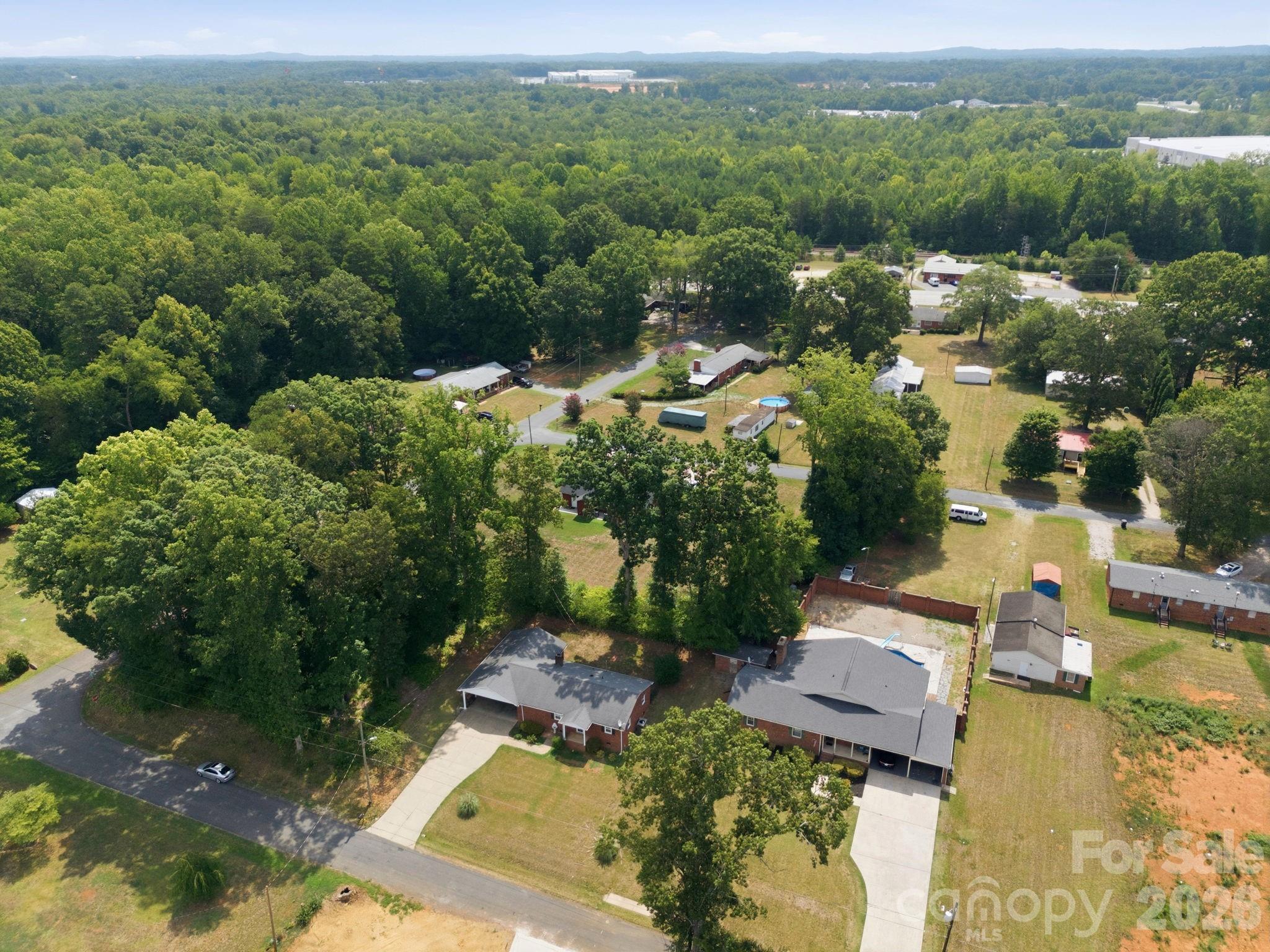 355 Swink Avenue Property Photo 23