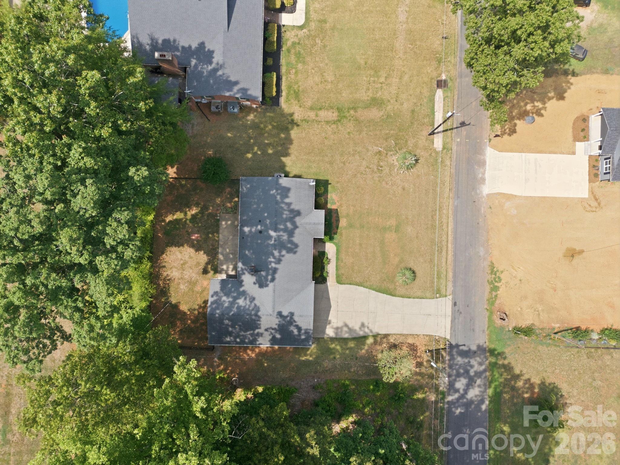 355 Swink Avenue Property Photo 24