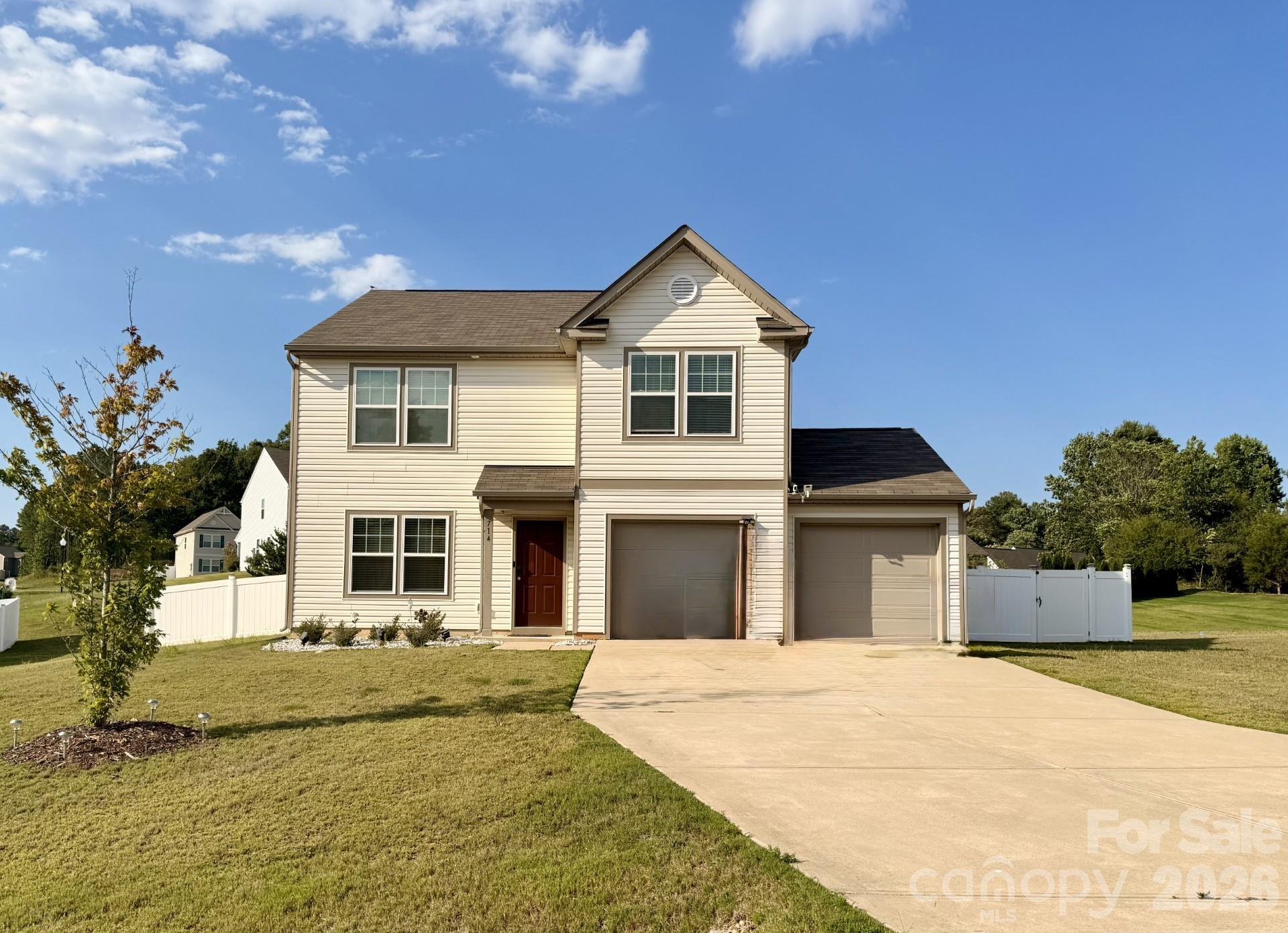 714 Lexington Drive 52 Property Photo 1