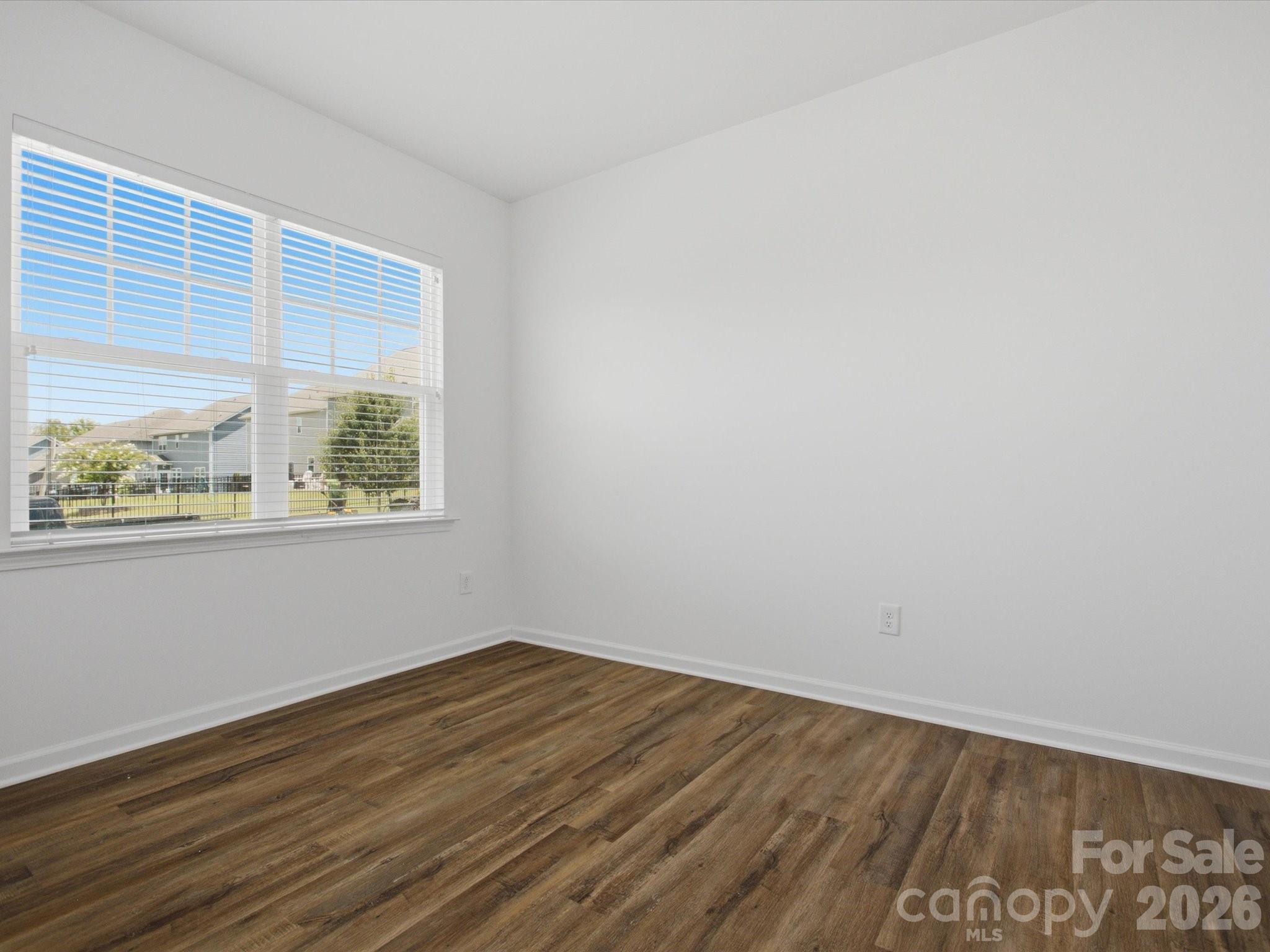 1012 Whipcord Drive Property Photo 5