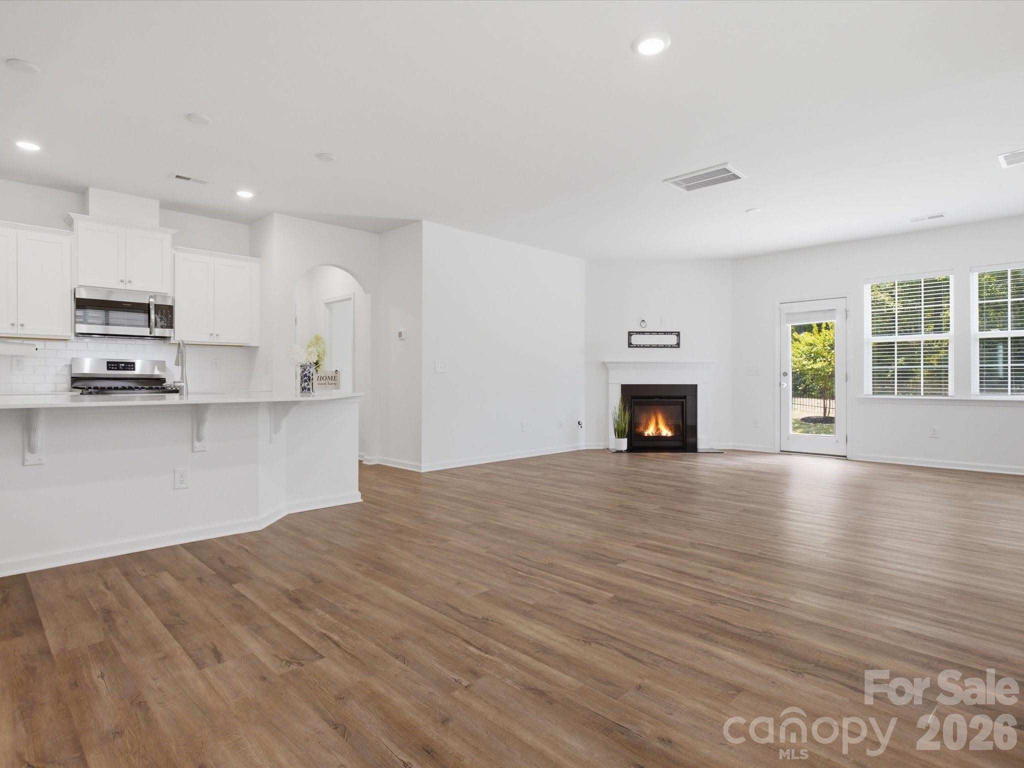 1012 Whipcord Drive Property Photo 8