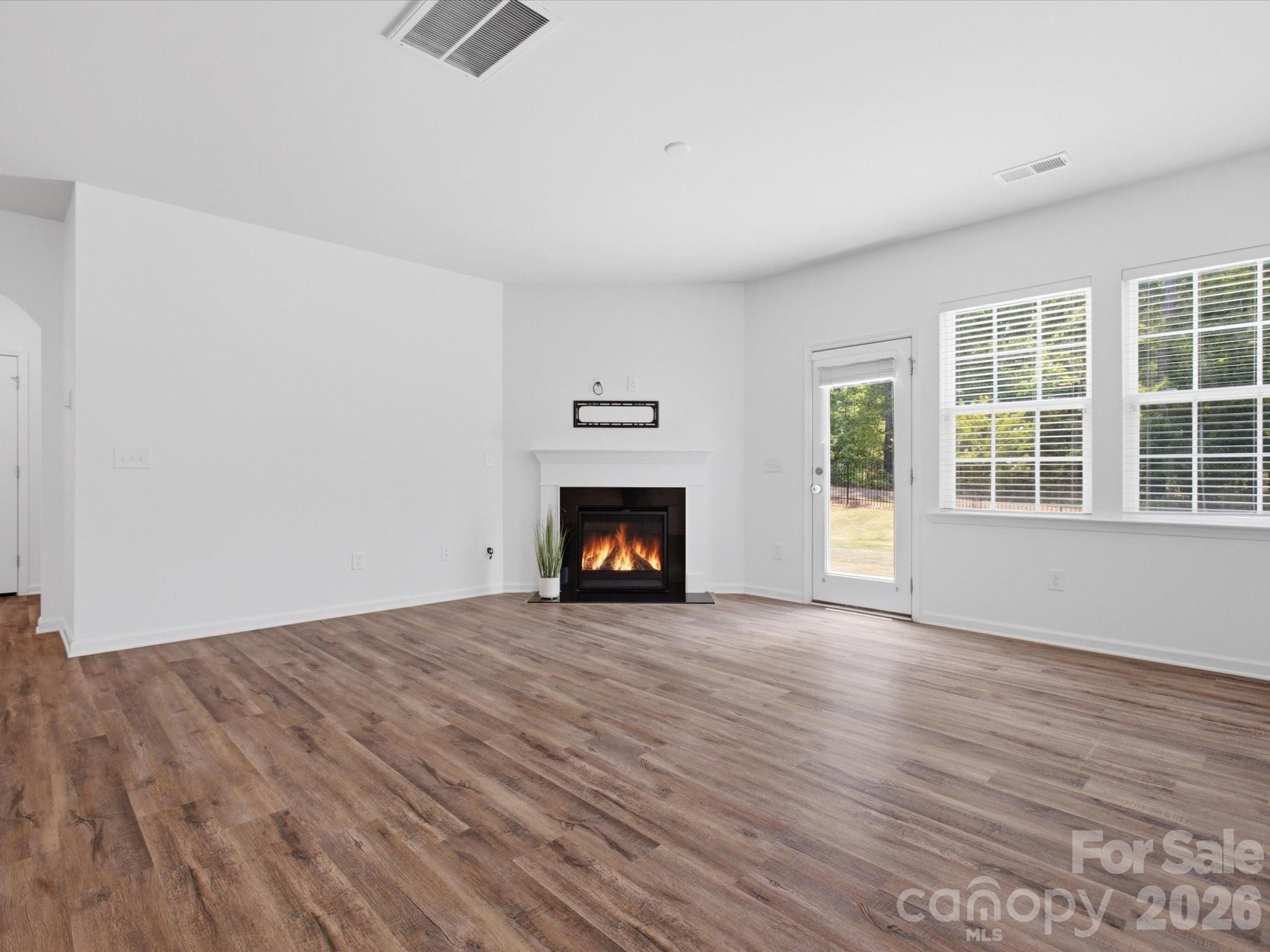 1012 Whipcord Drive Property Photo 14