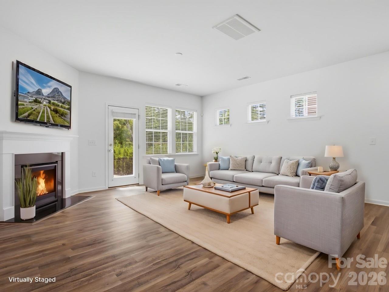 1012 Whipcord Drive Property Photo 16