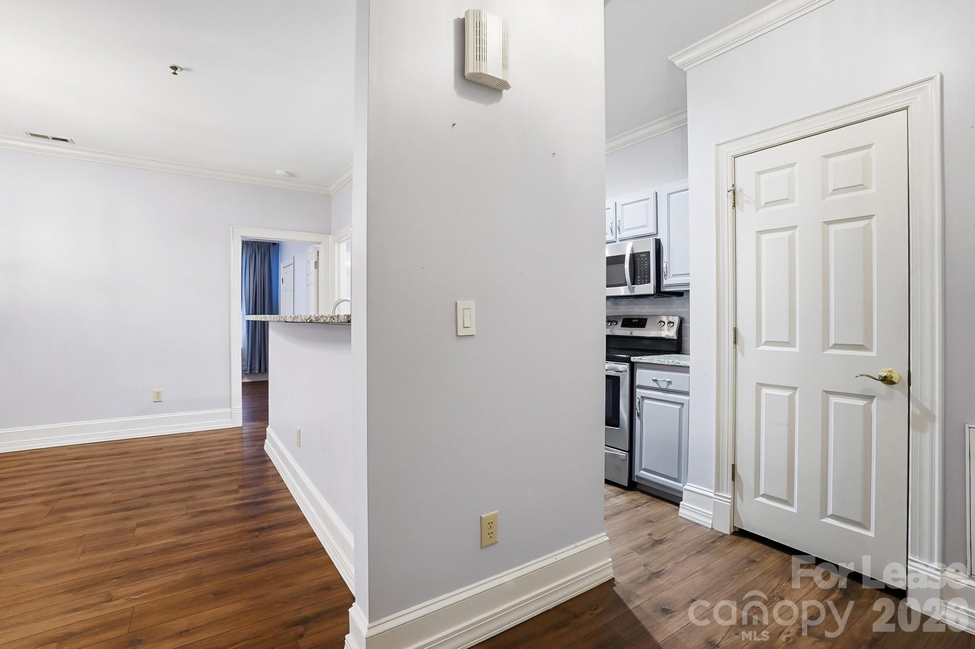 1117 Park West Drive Property Photo 10