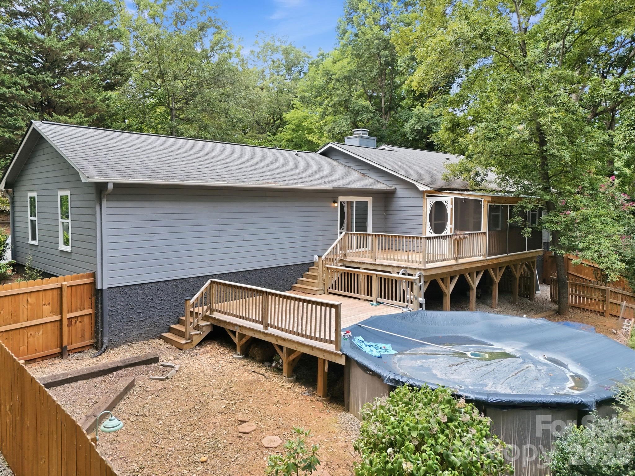 340 Oakwood Lane Property Photo 26