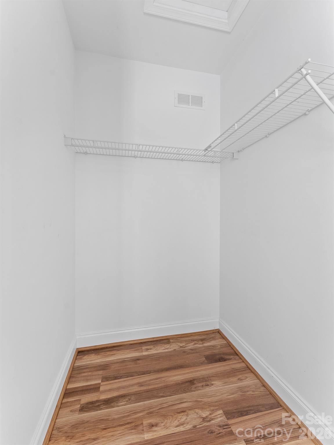 269 Pinewood Knoll Drive Property Photo 17