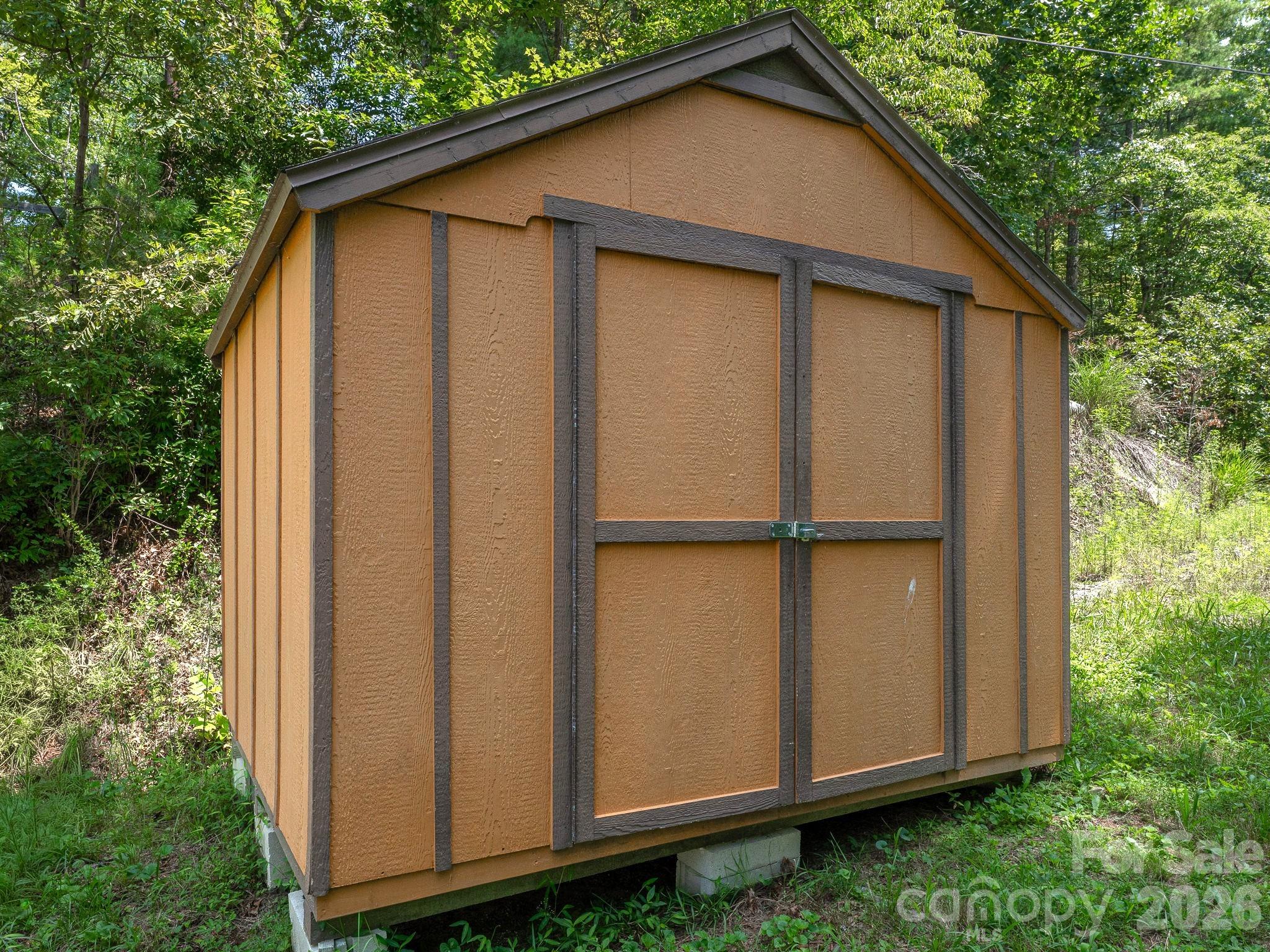269 Pinewood Knoll Drive Property Photo 20