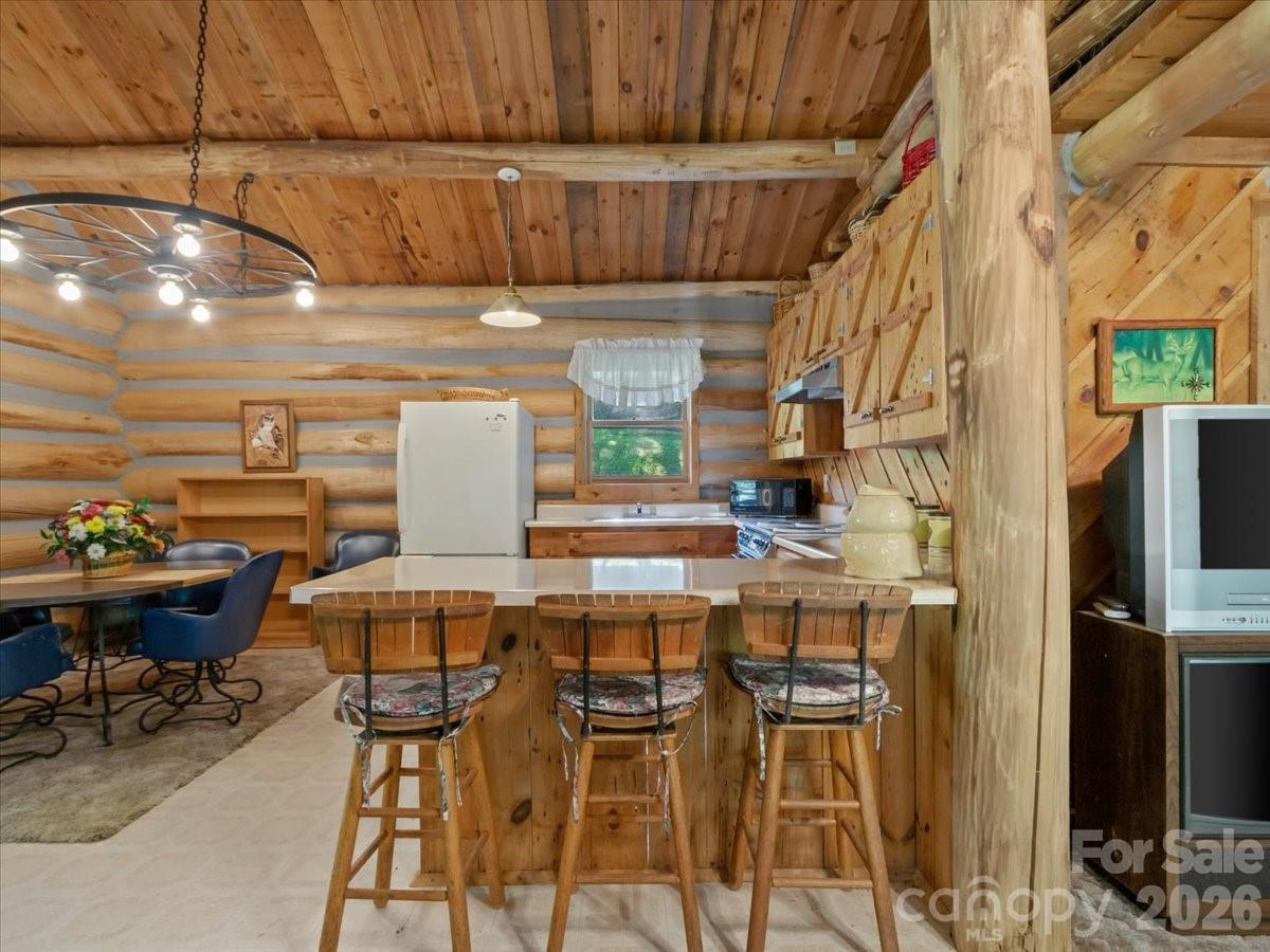 230 Chatter Box Lane Property Photo 16