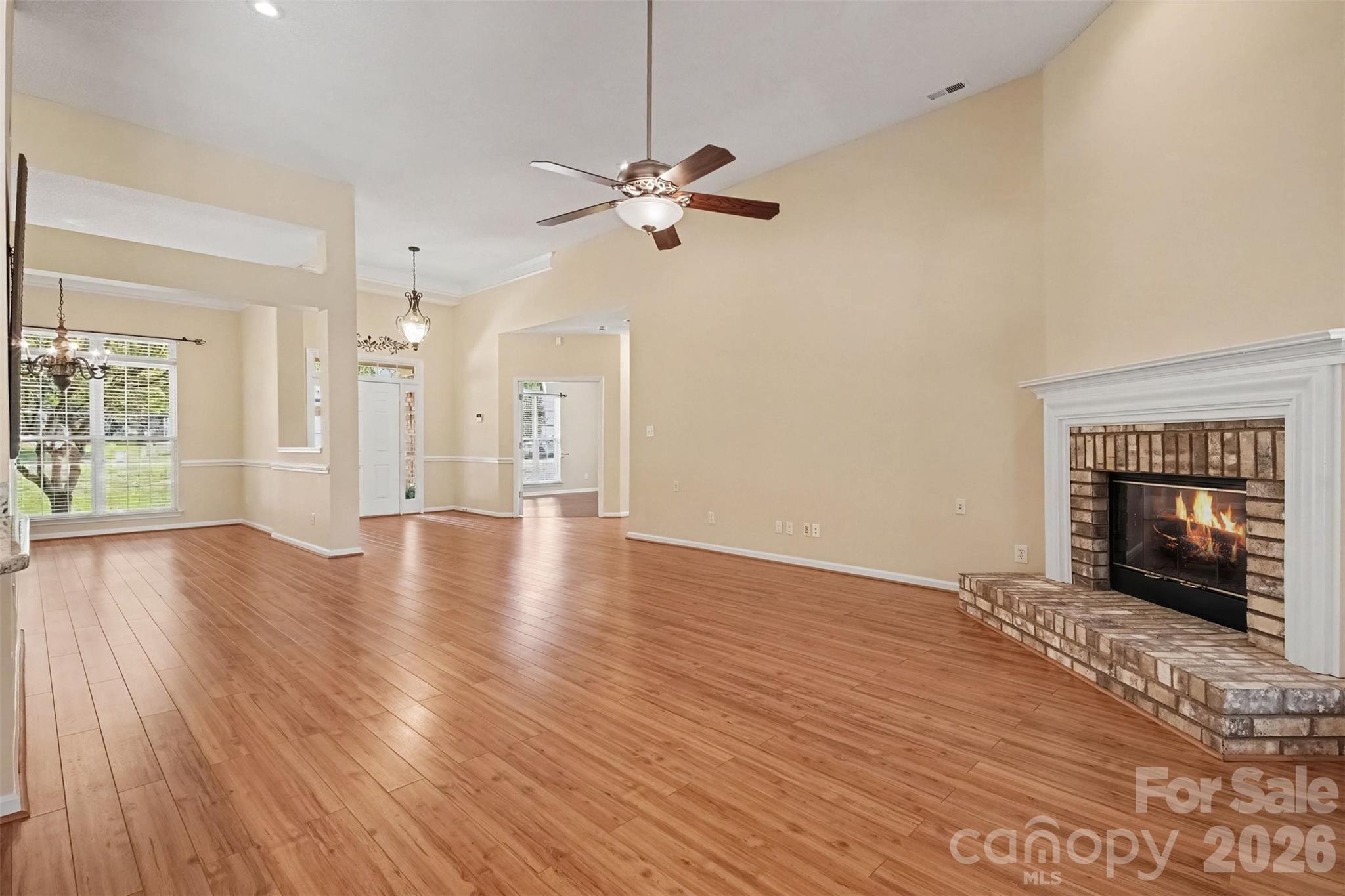576 Gatsby Place Property Photo 3