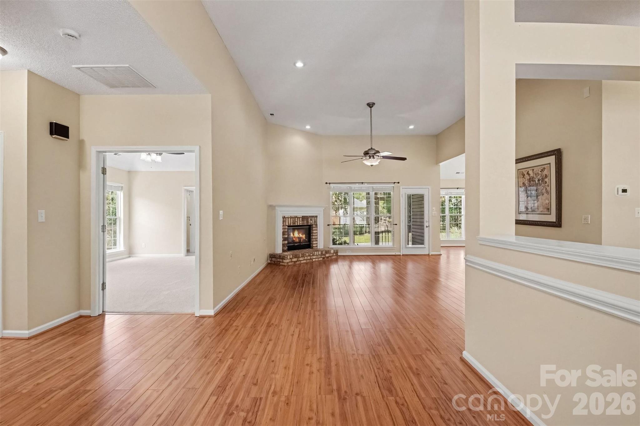 576 Gatsby Place Property Photo 4