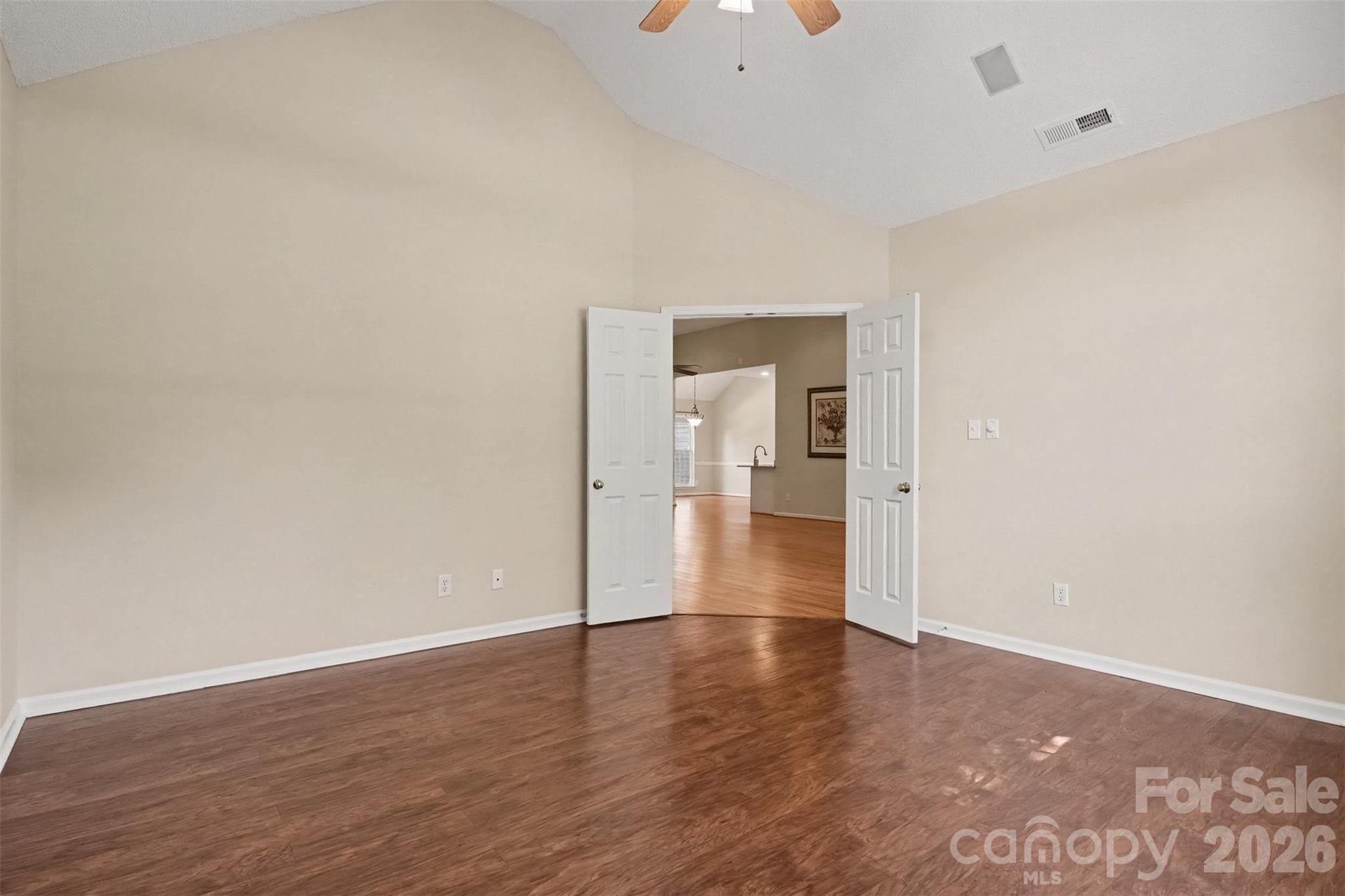 576 Gatsby Place Property Photo 16