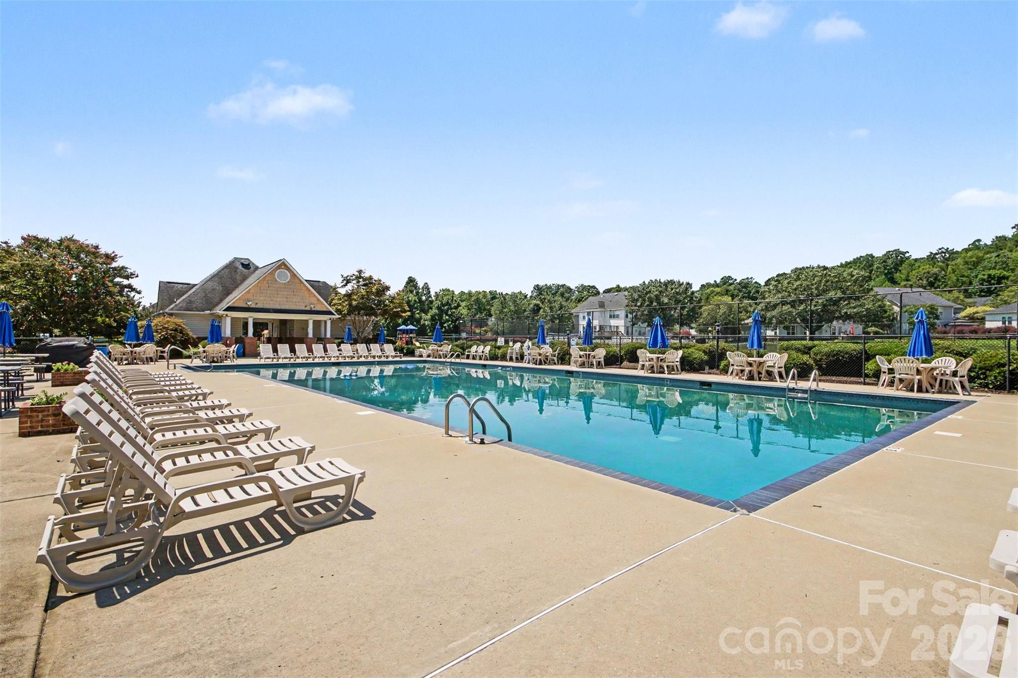 576 Gatsby Place Property Photo 41