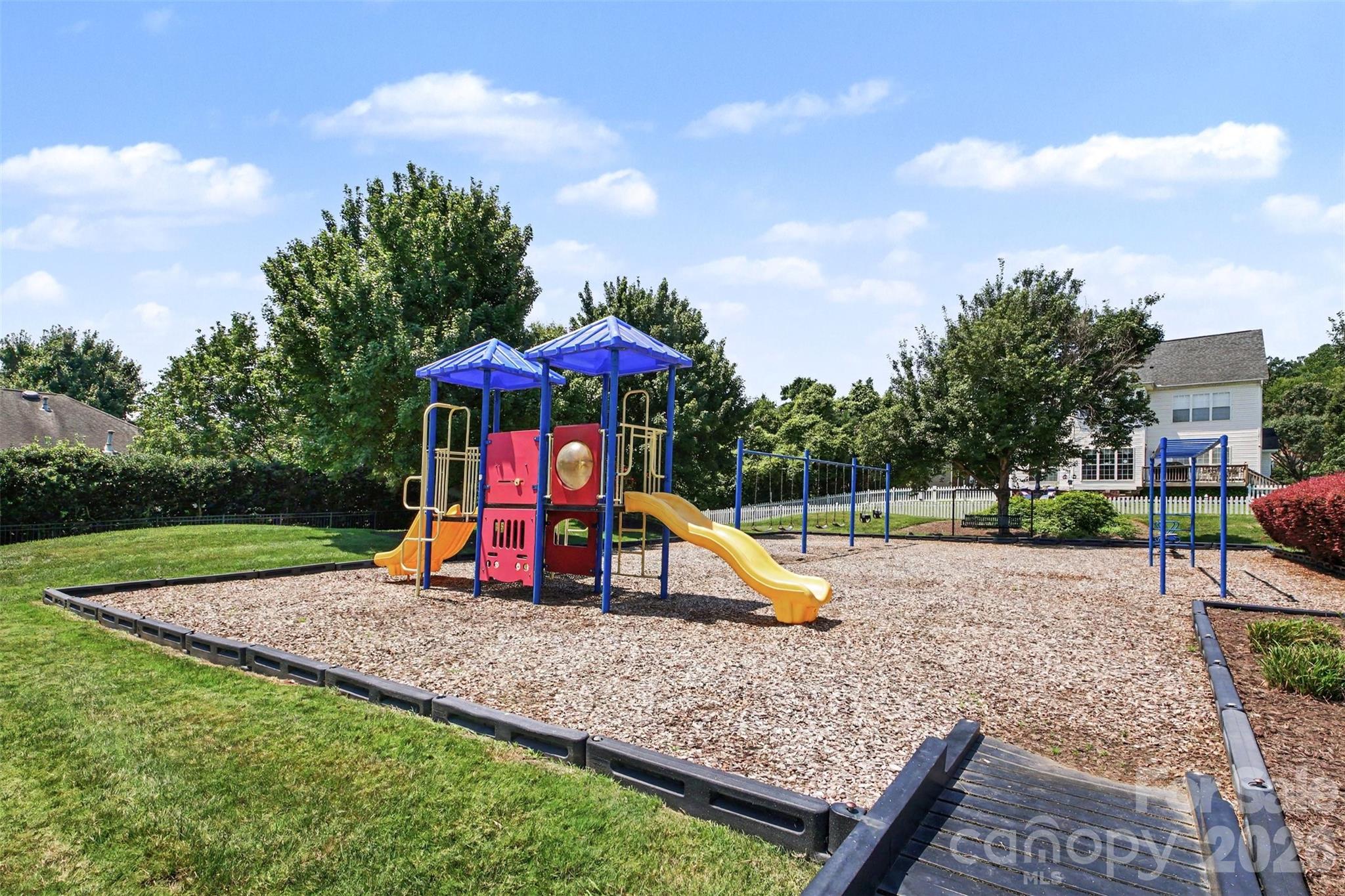 576 Gatsby Place Property Photo 42