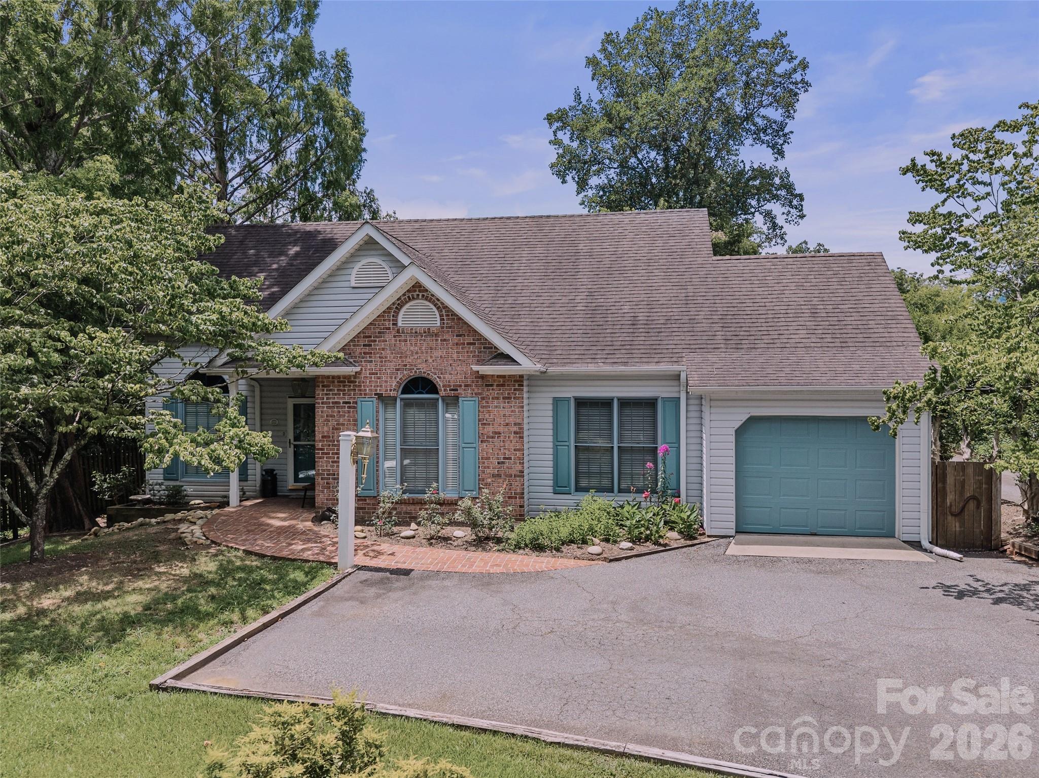 66 Hyde Avenue Property Photo 1