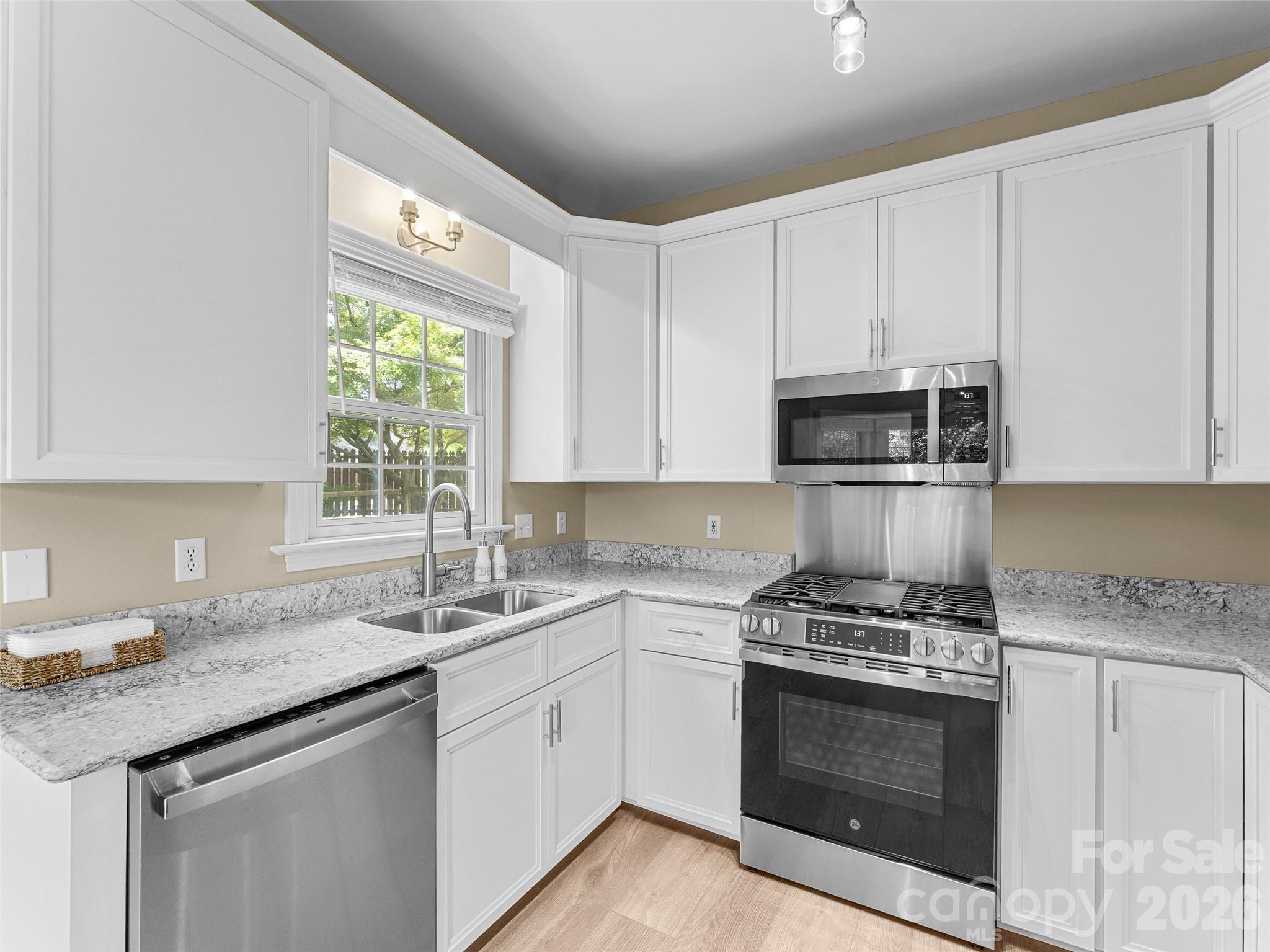 66 Hyde Avenue Property Photo 8