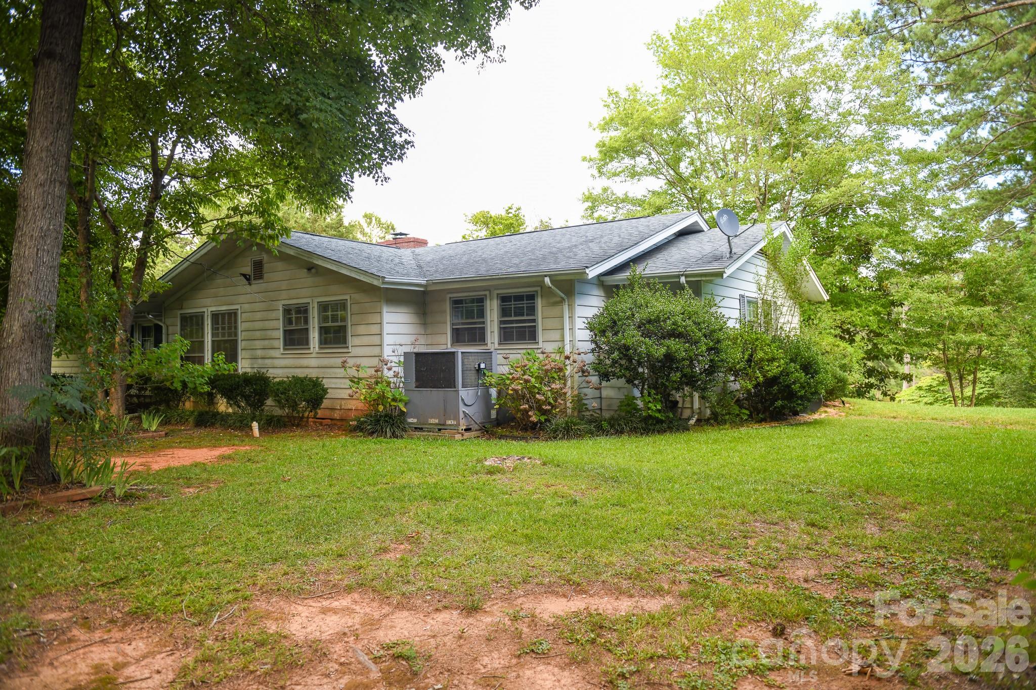 616 Pineview Lakes Road Property Photo 4