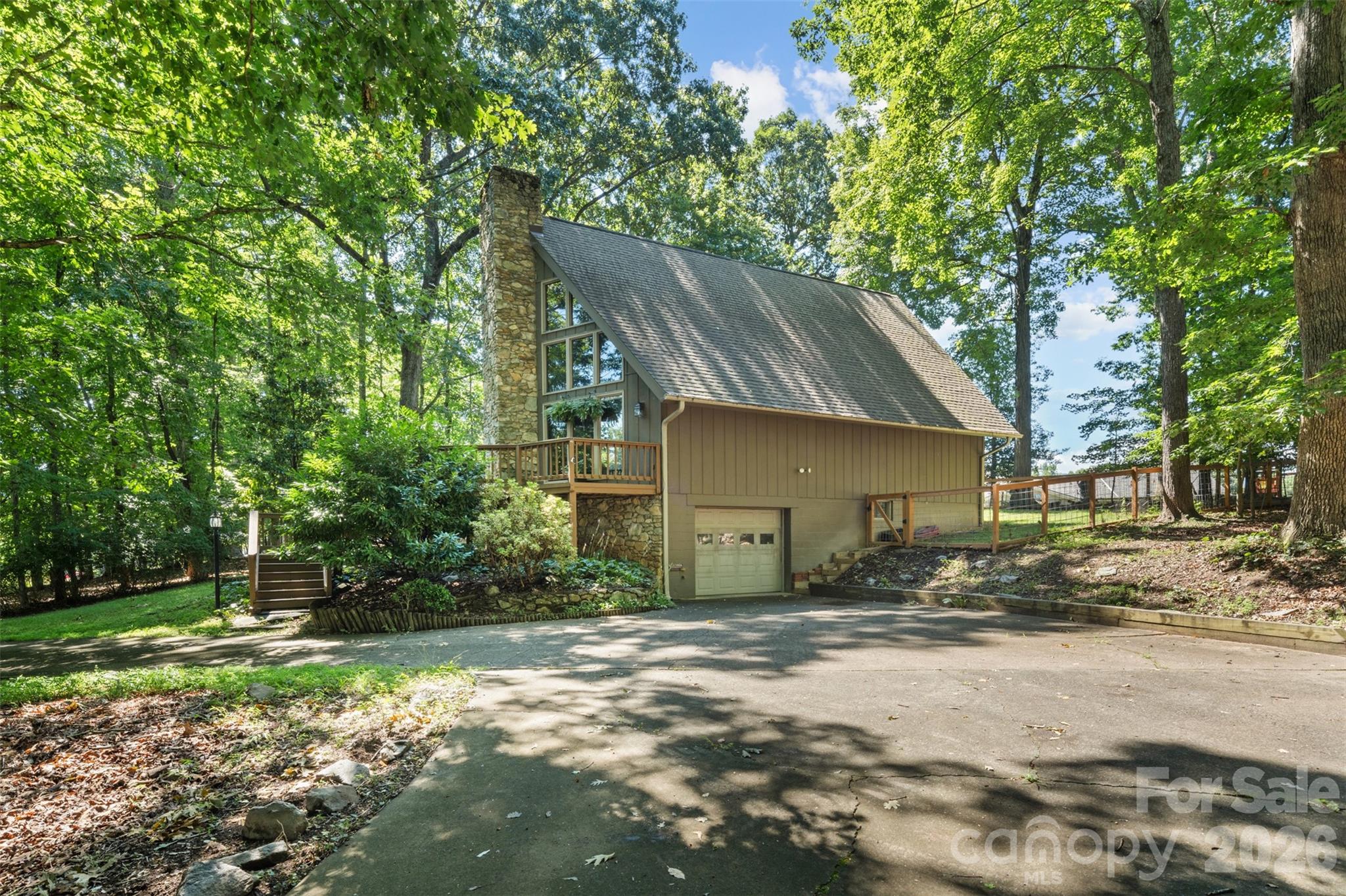 55 Overlook Drive Property Photo 2