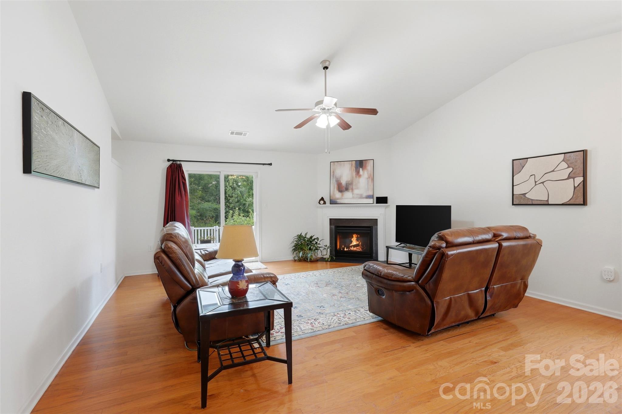 1112 Marcus Street Property Photo 14