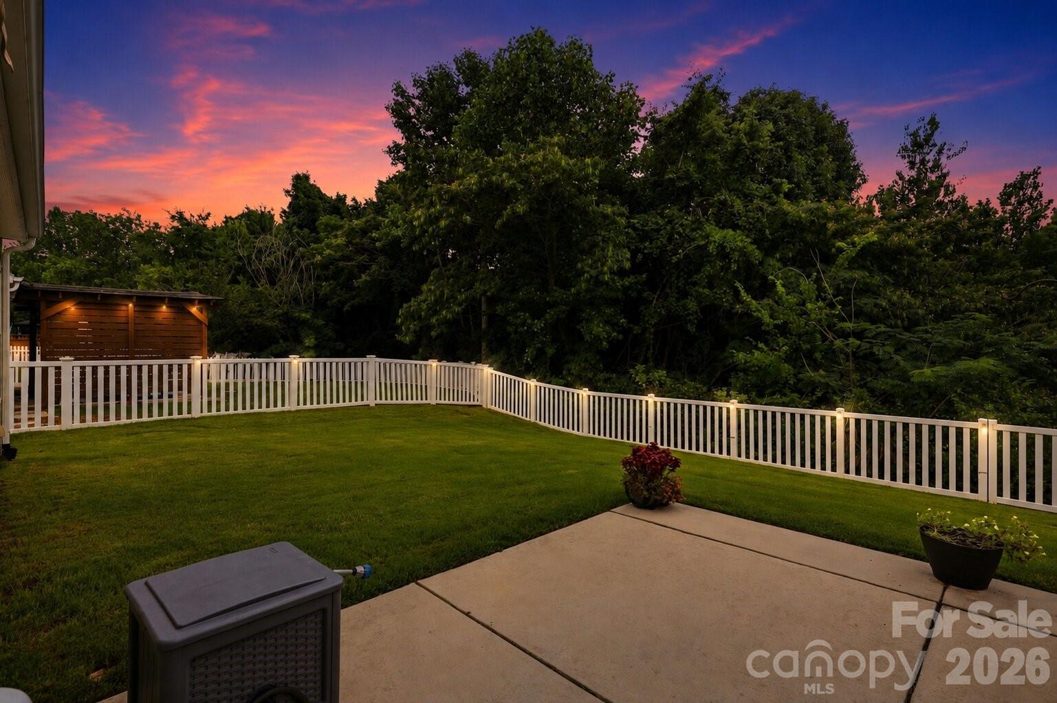 1112 Marcus Street Property Photo 28