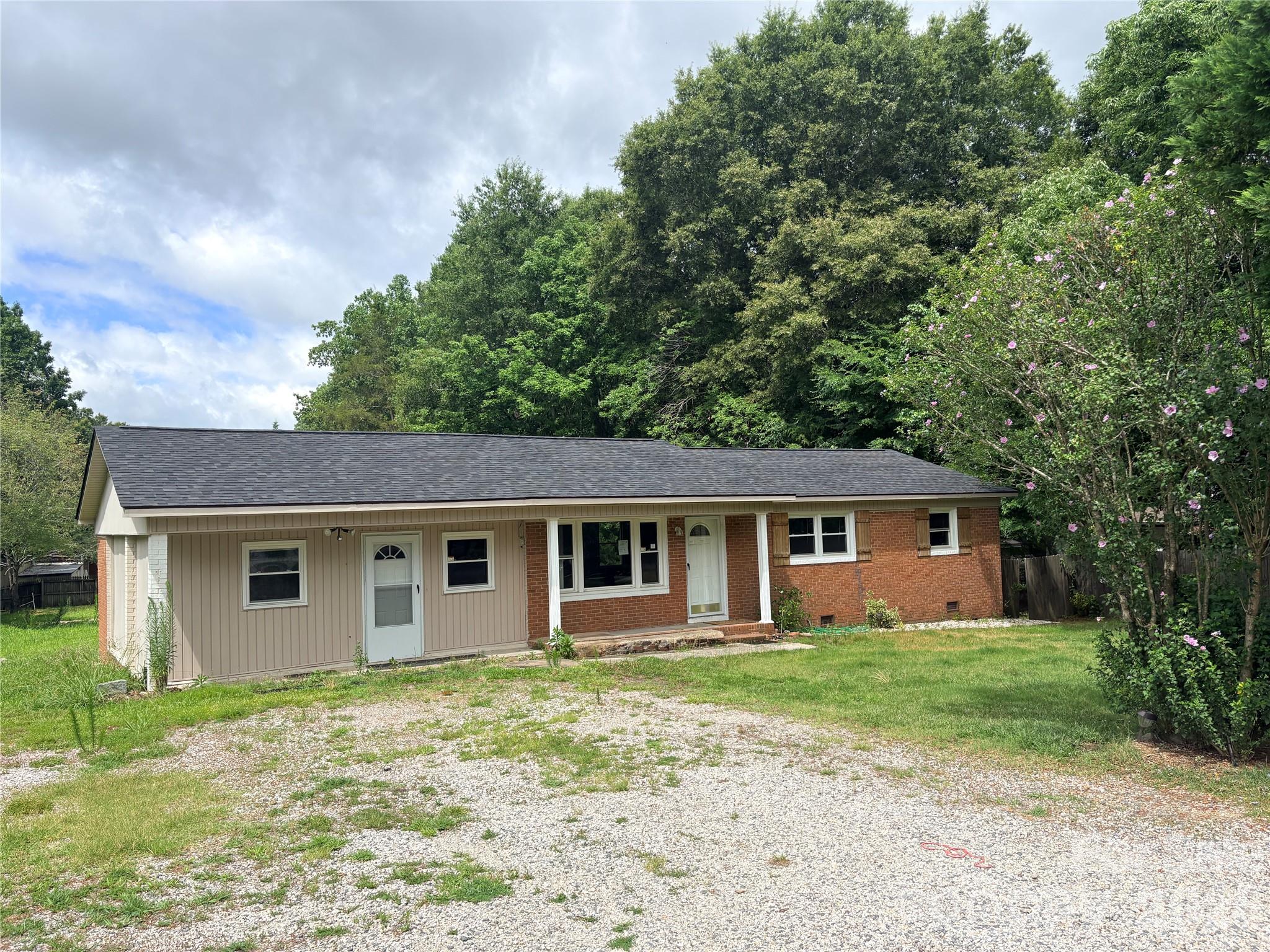 620 Baker Place Road Property Photo 1