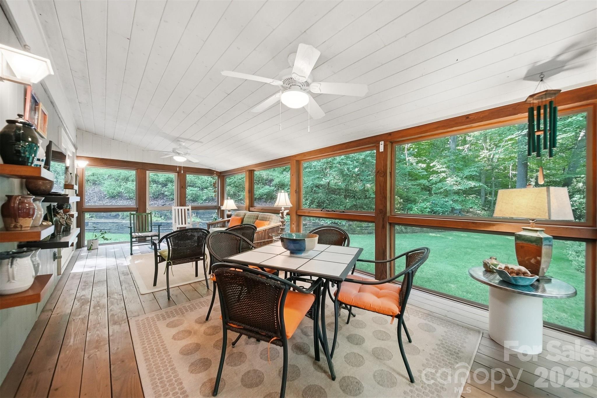 414 Stonecroft Drive Property Photo 13