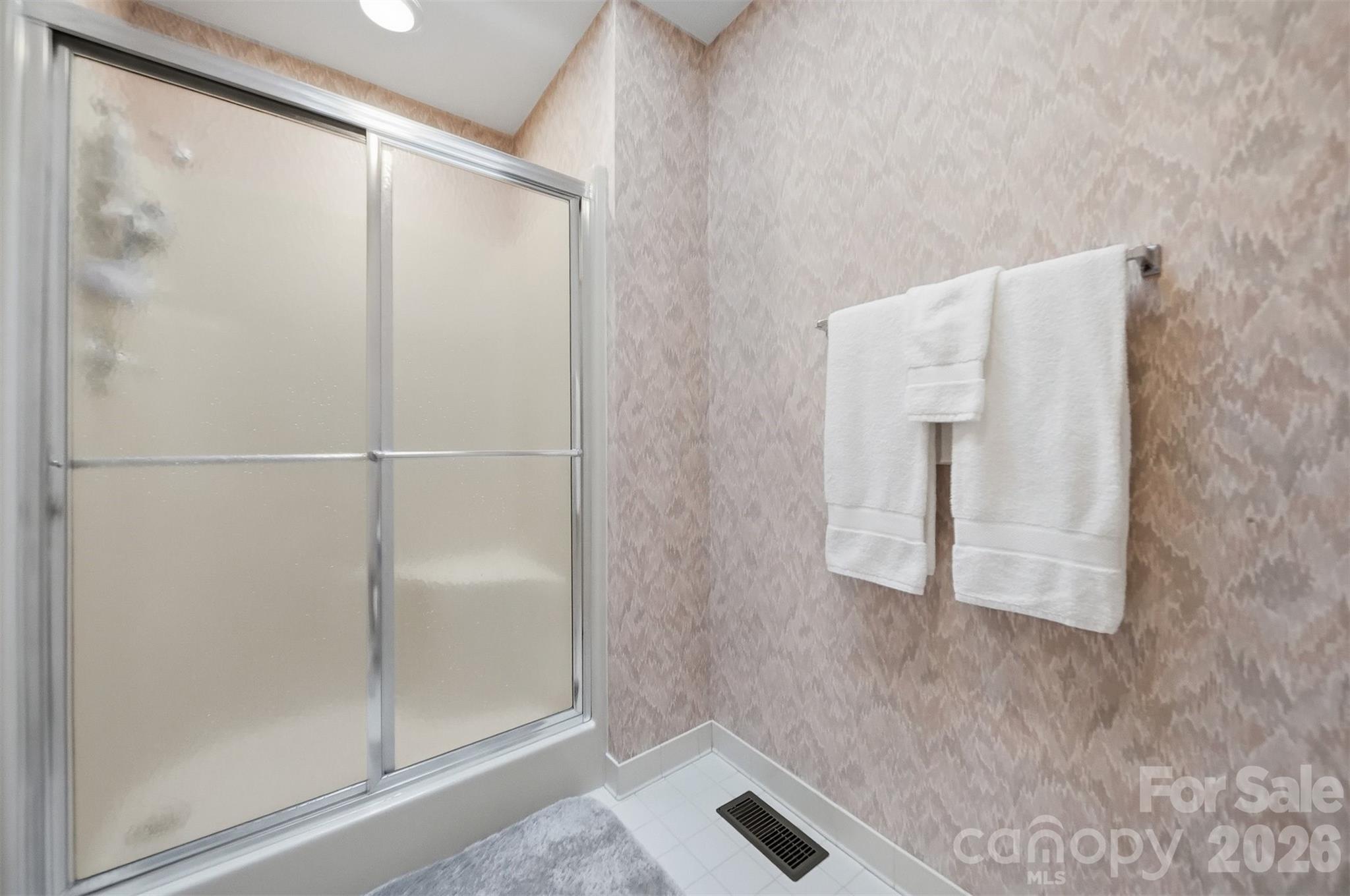 414 Stonecroft Drive Property Photo 25