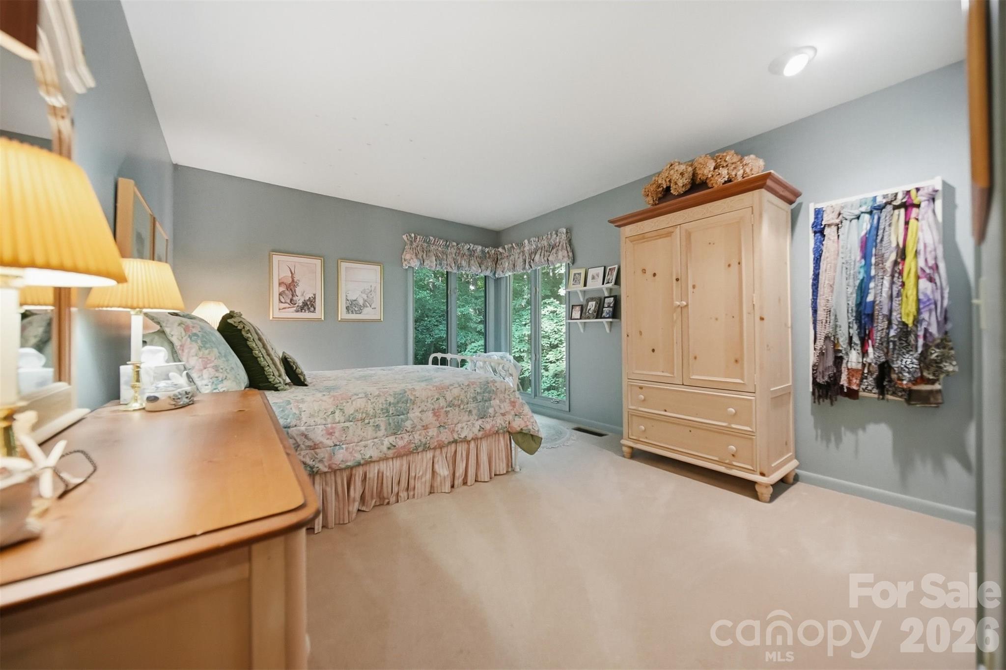 414 Stonecroft Drive Property Photo 26