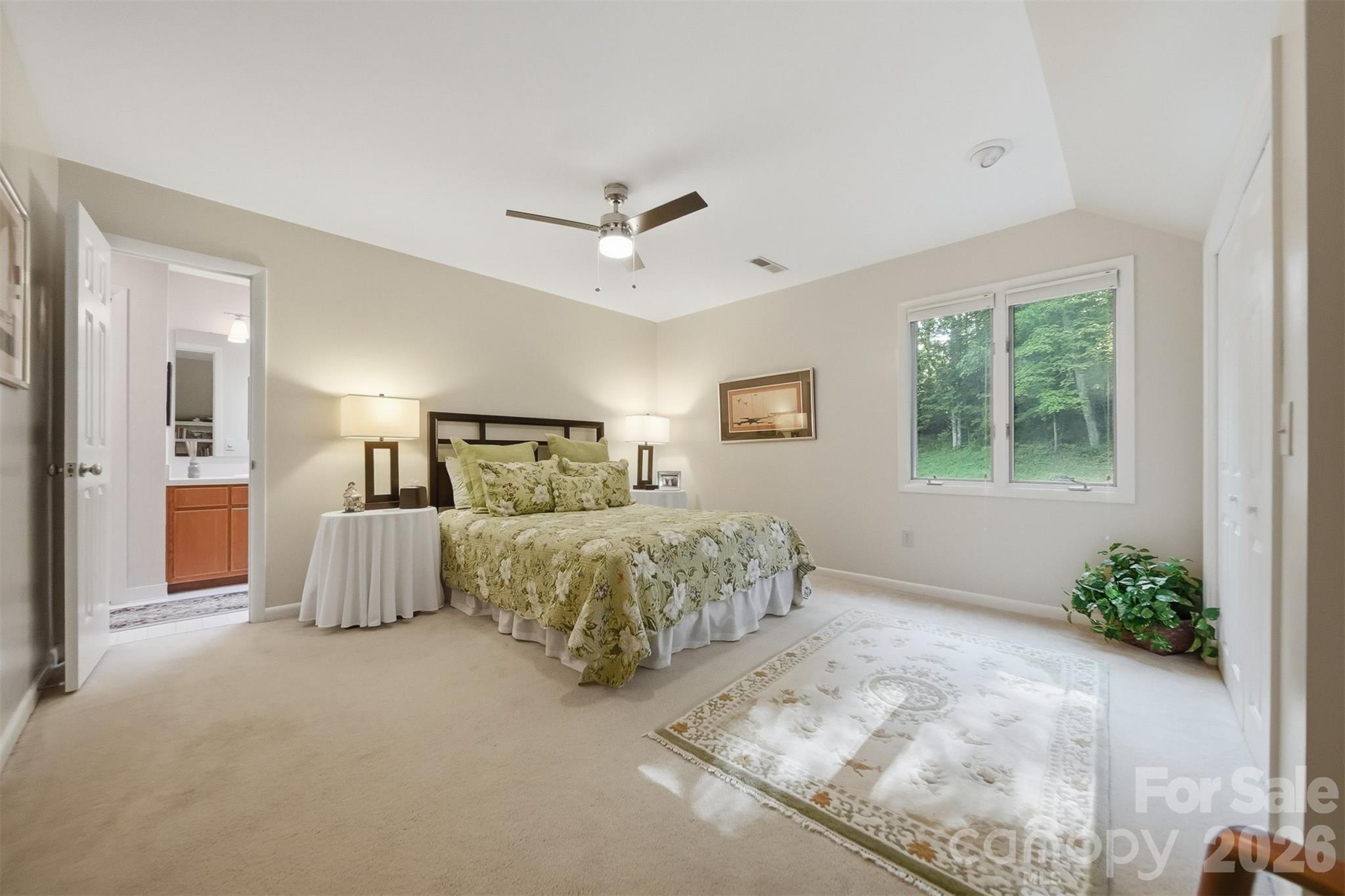 414 Stonecroft Drive Property Photo 28