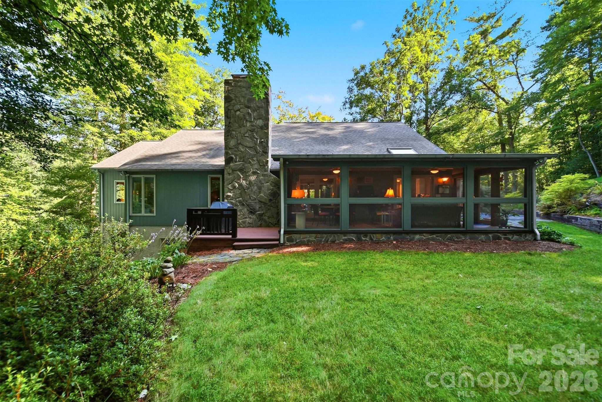 414 Stonecroft Drive Property Photo 38