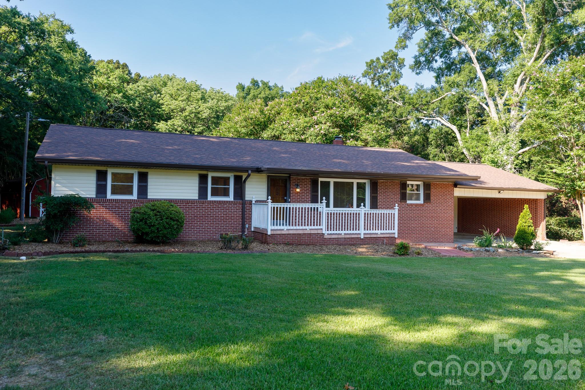 756 Old Richburg Road Property Photo 2