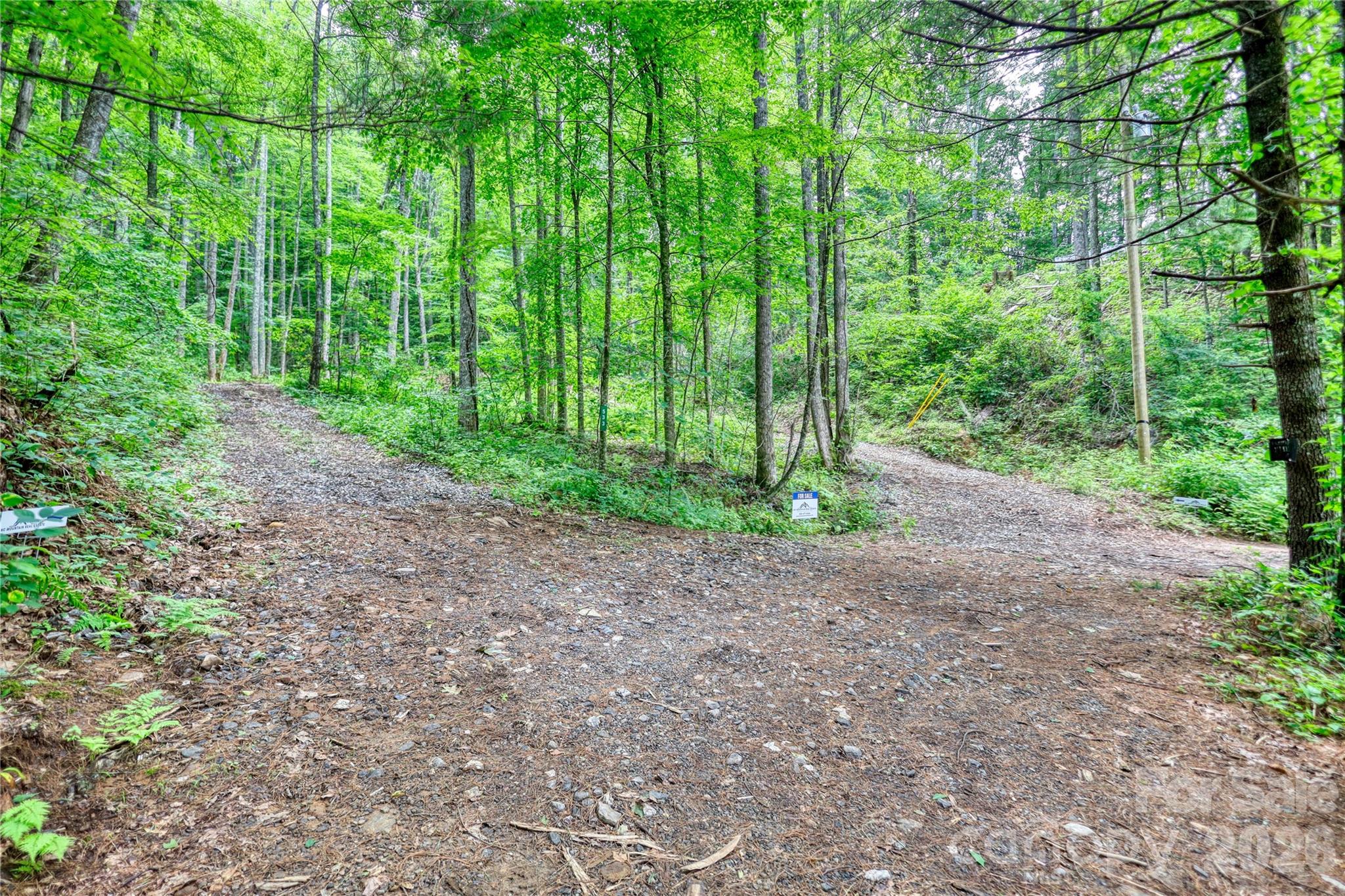 533 Enchanted Forest Drive Property Photo 31