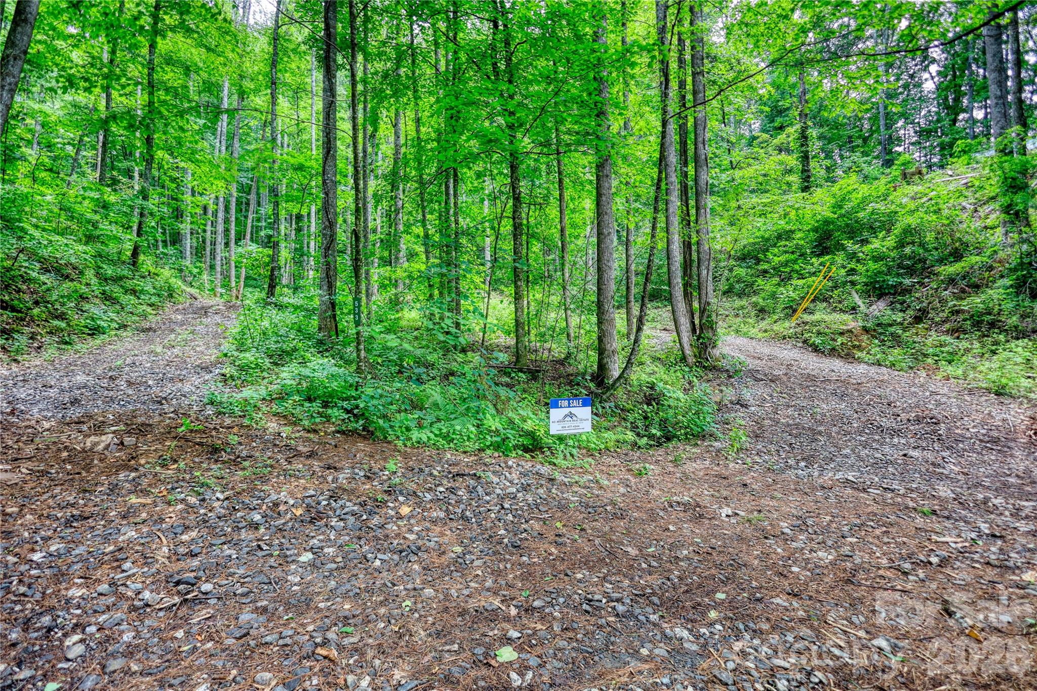 533 Enchanted Forest Drive Property Photo 36