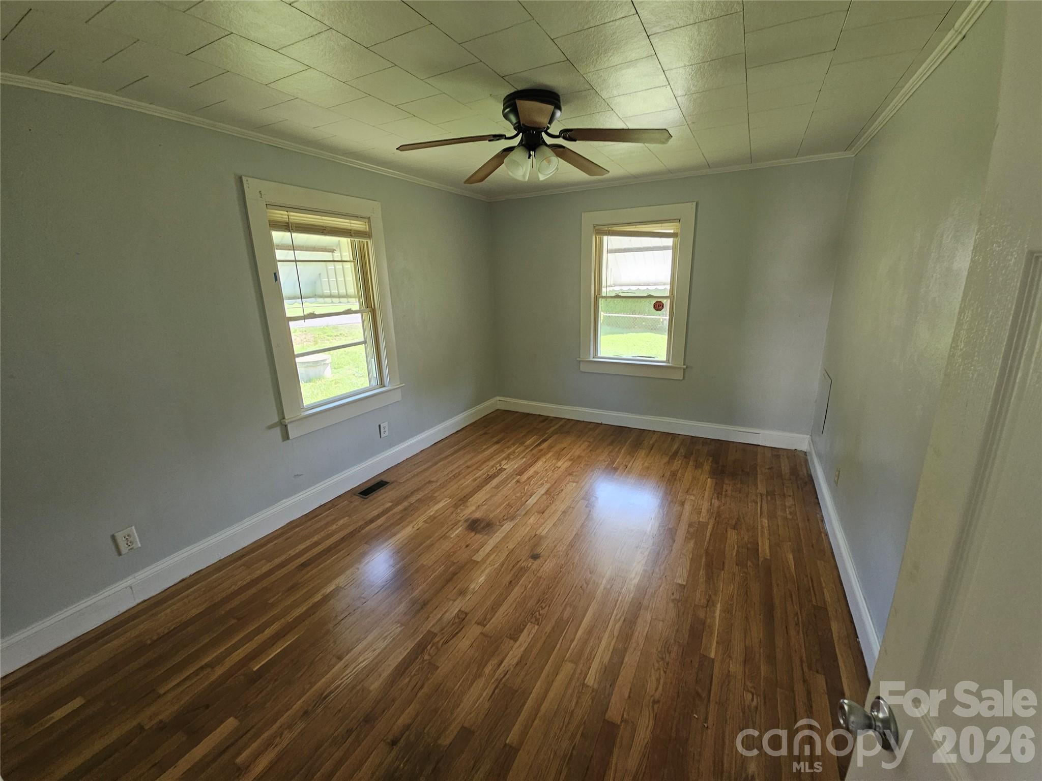 1515 16th Avenue Property Photo 7