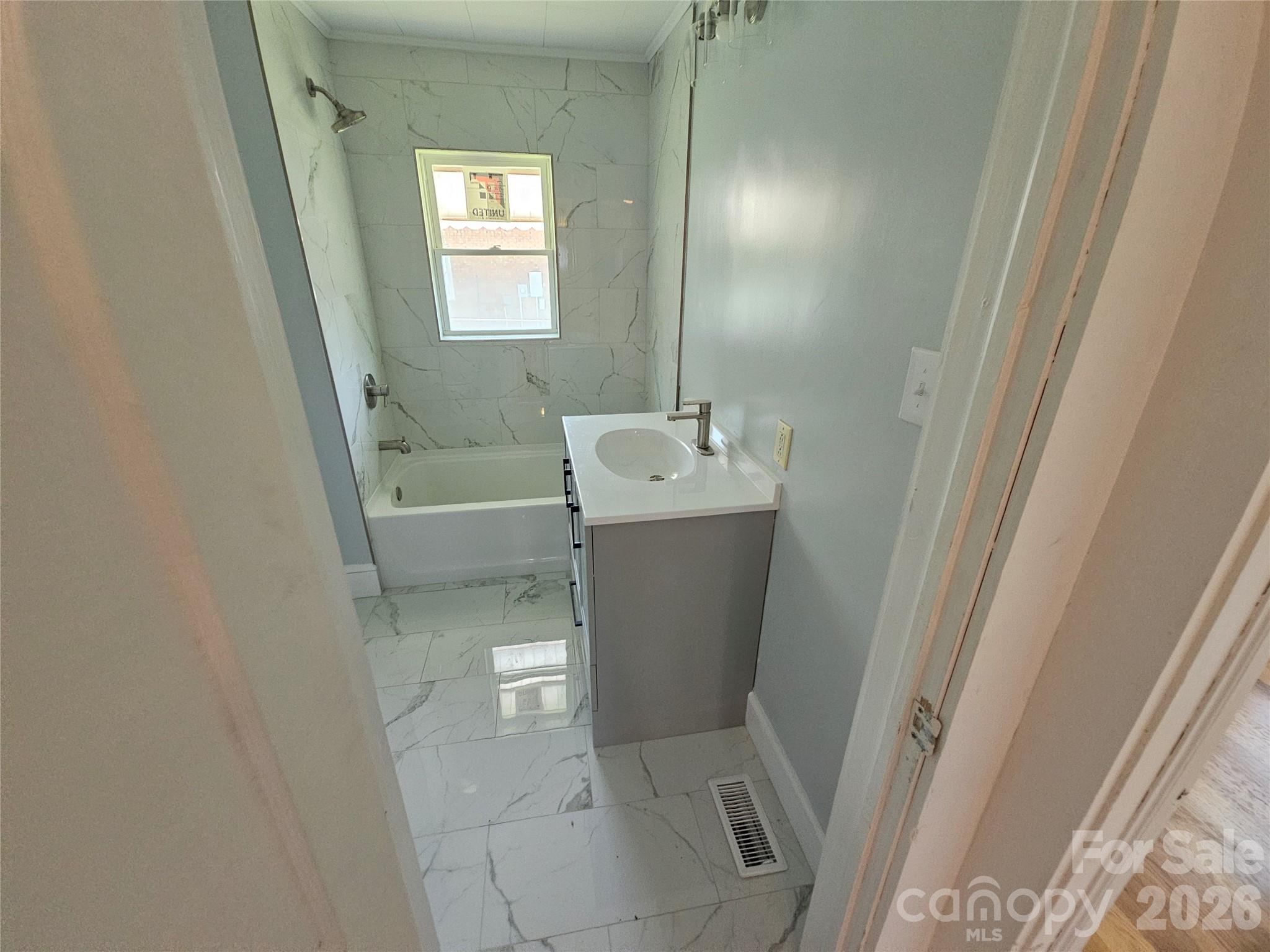1515 16th Avenue Property Photo 10