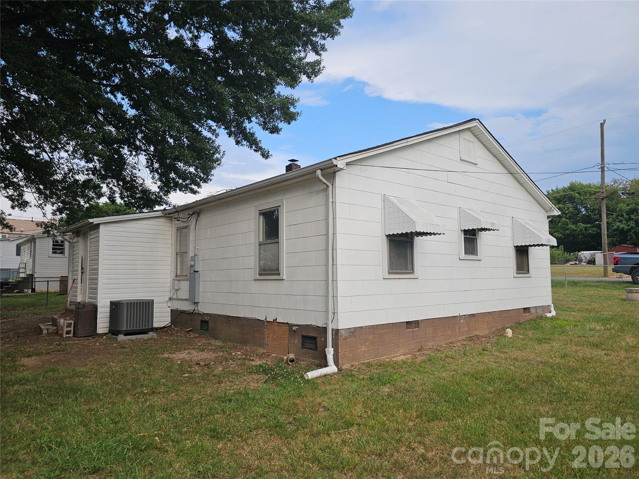 1515 16th Avenue Property Photo 19