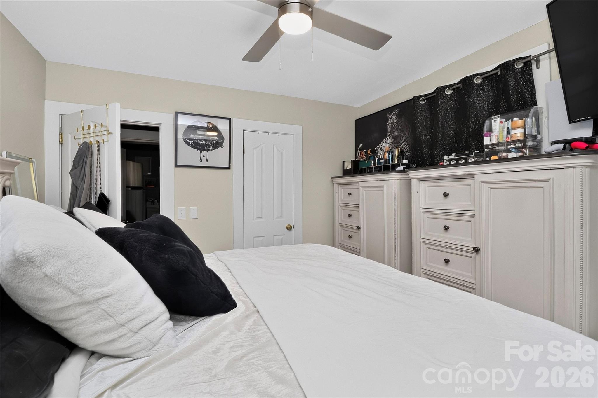 1336 Parkview Circle Property Photo 26